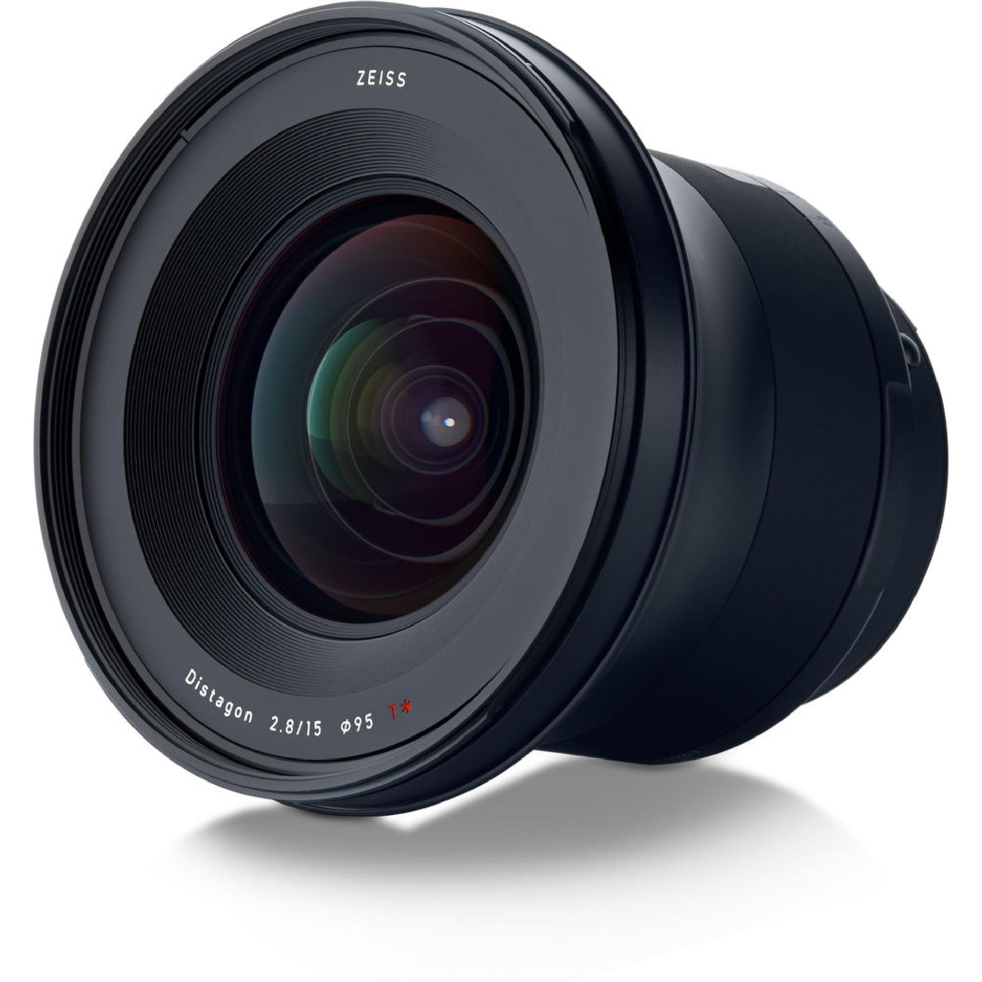 Zeiss Milvus 15mm F2.8