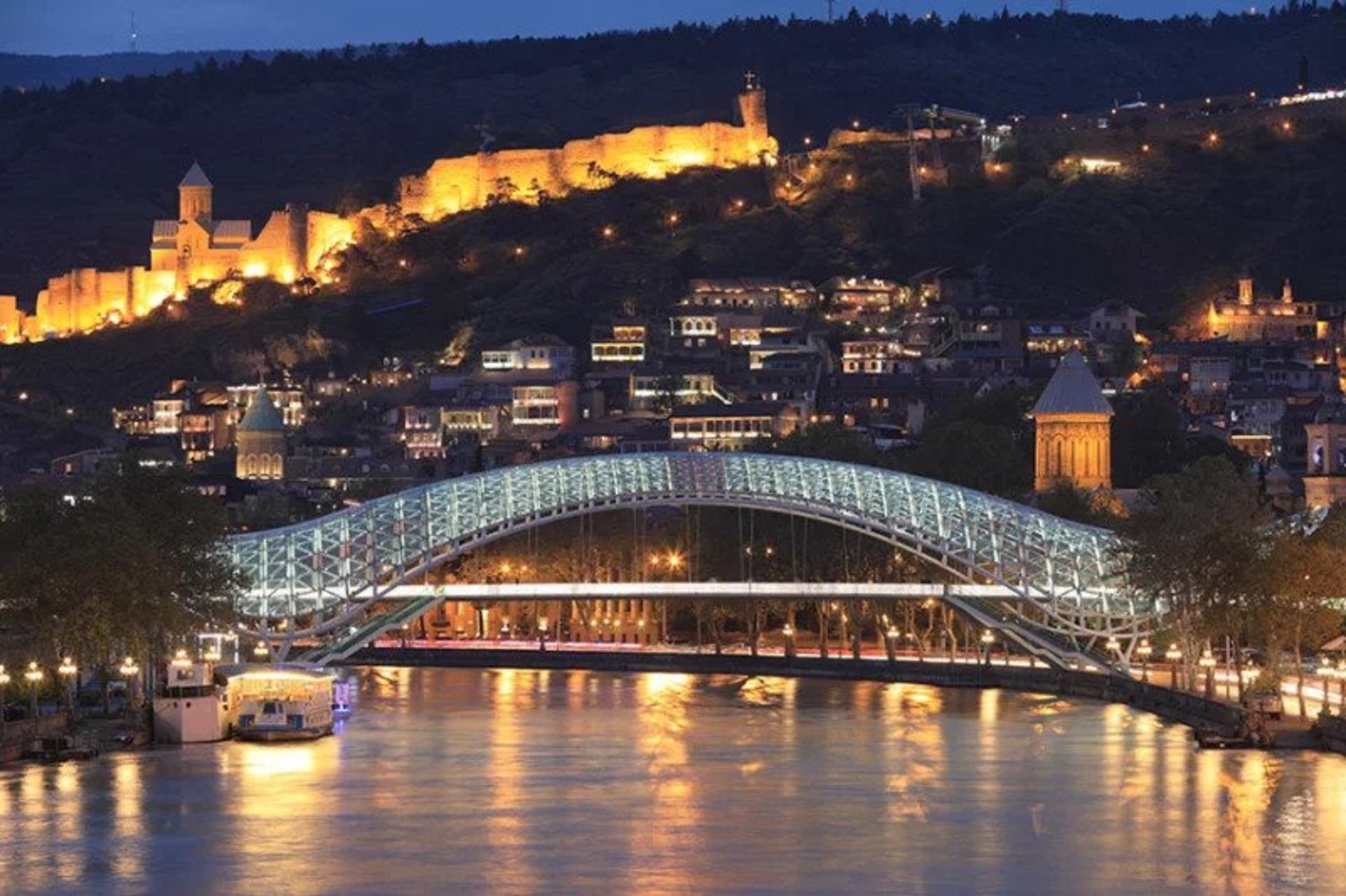 تصاویر ثبت شده با لنز جدید EF کانن