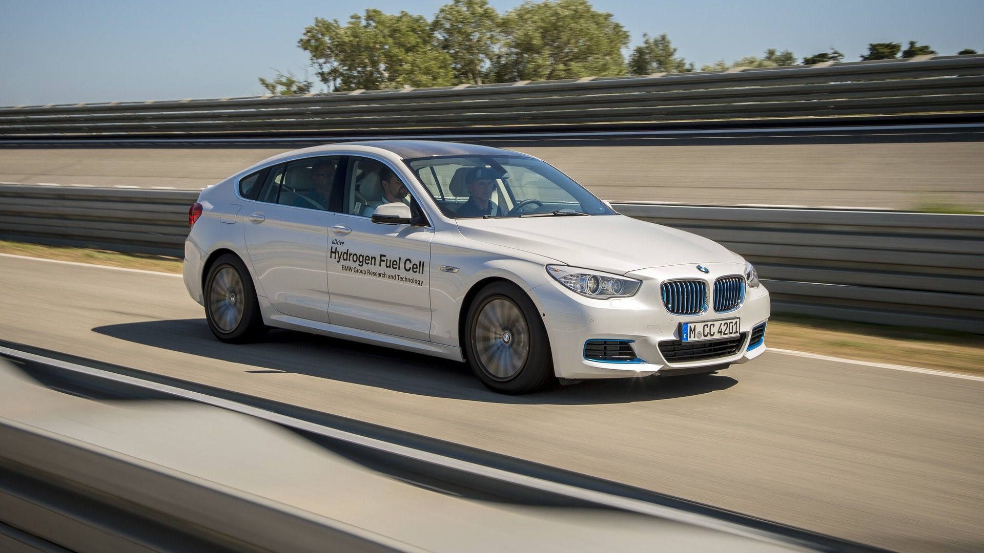 BMW FCEV Hydrogen Car / خودروی الکتریکی پیل سوختی هیدروژنی بی‌ام‌و