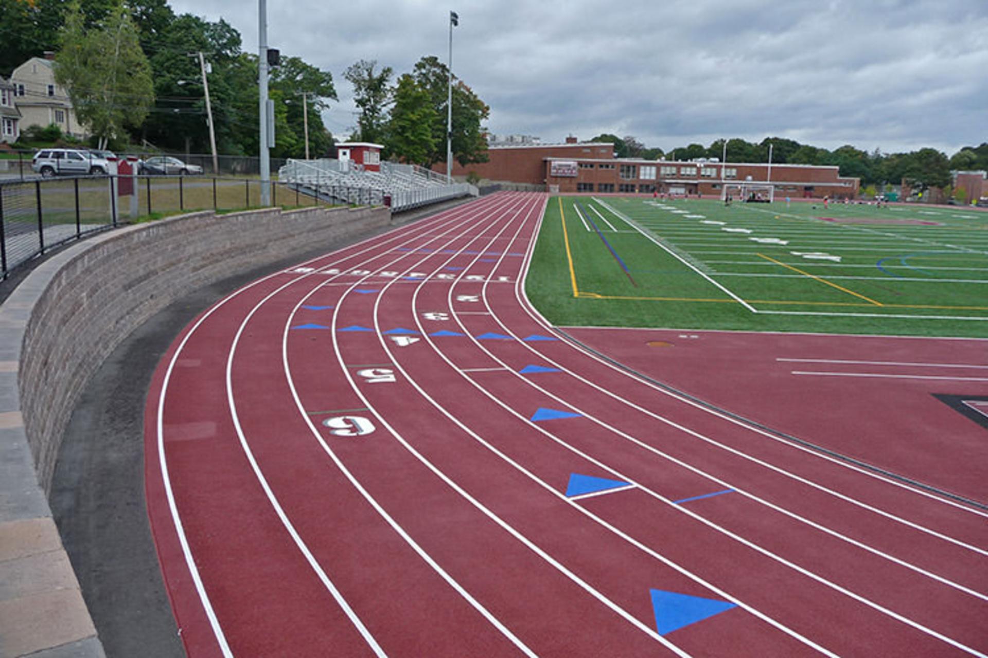پیست دو و میدانی / Track and Field Ground