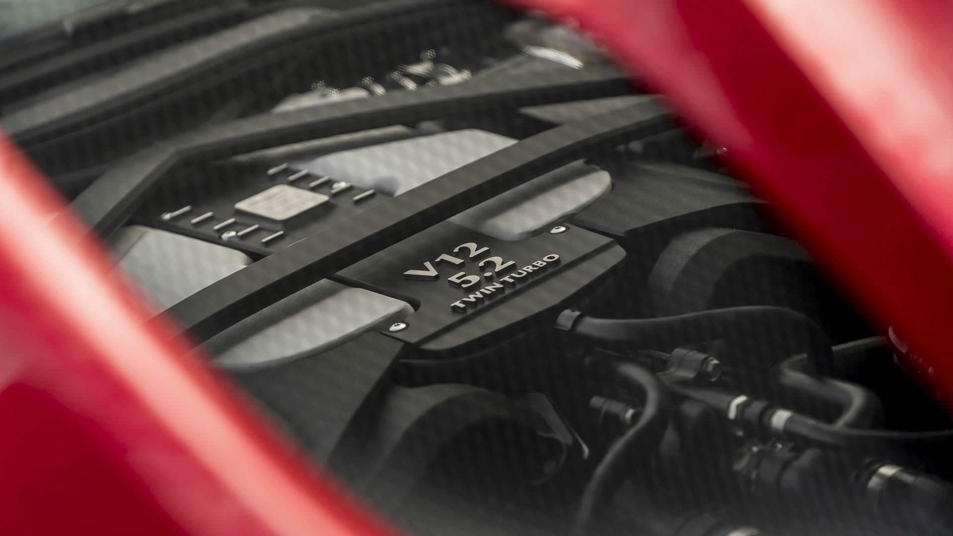 Aston Martin DBS Superleggera / استون مارتین