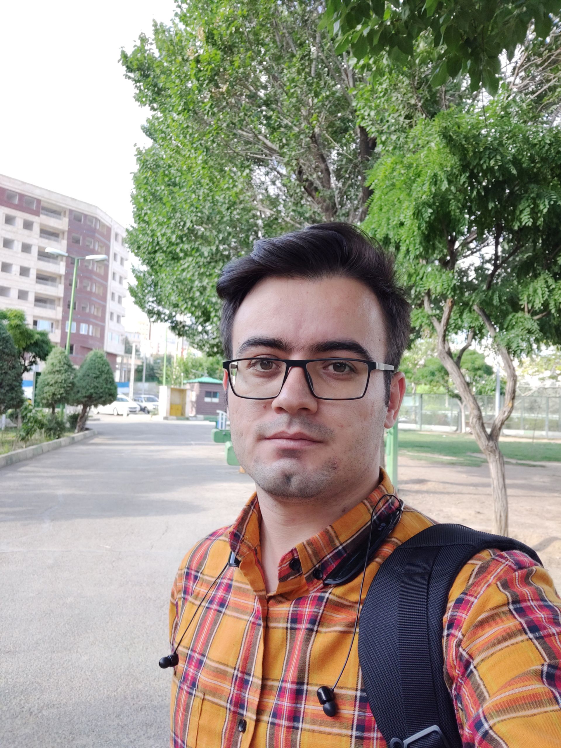 تصویر سلفی پرتره وان پلاس 6 بدون افکت بوکه