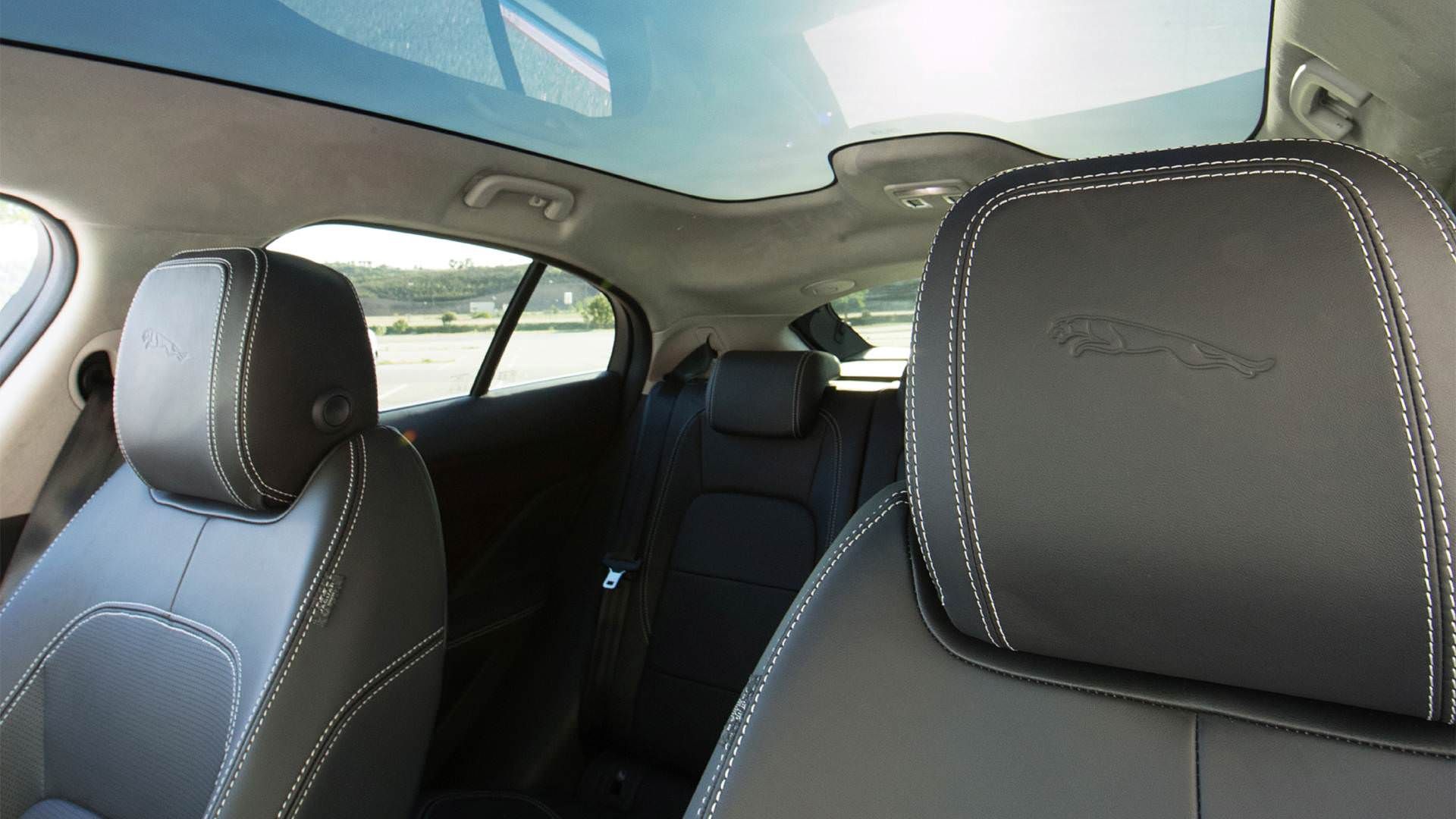 2019 Jaguar I-Pace / کراس‌اور الکتریکی جگوار I-Pace  مدل 2019