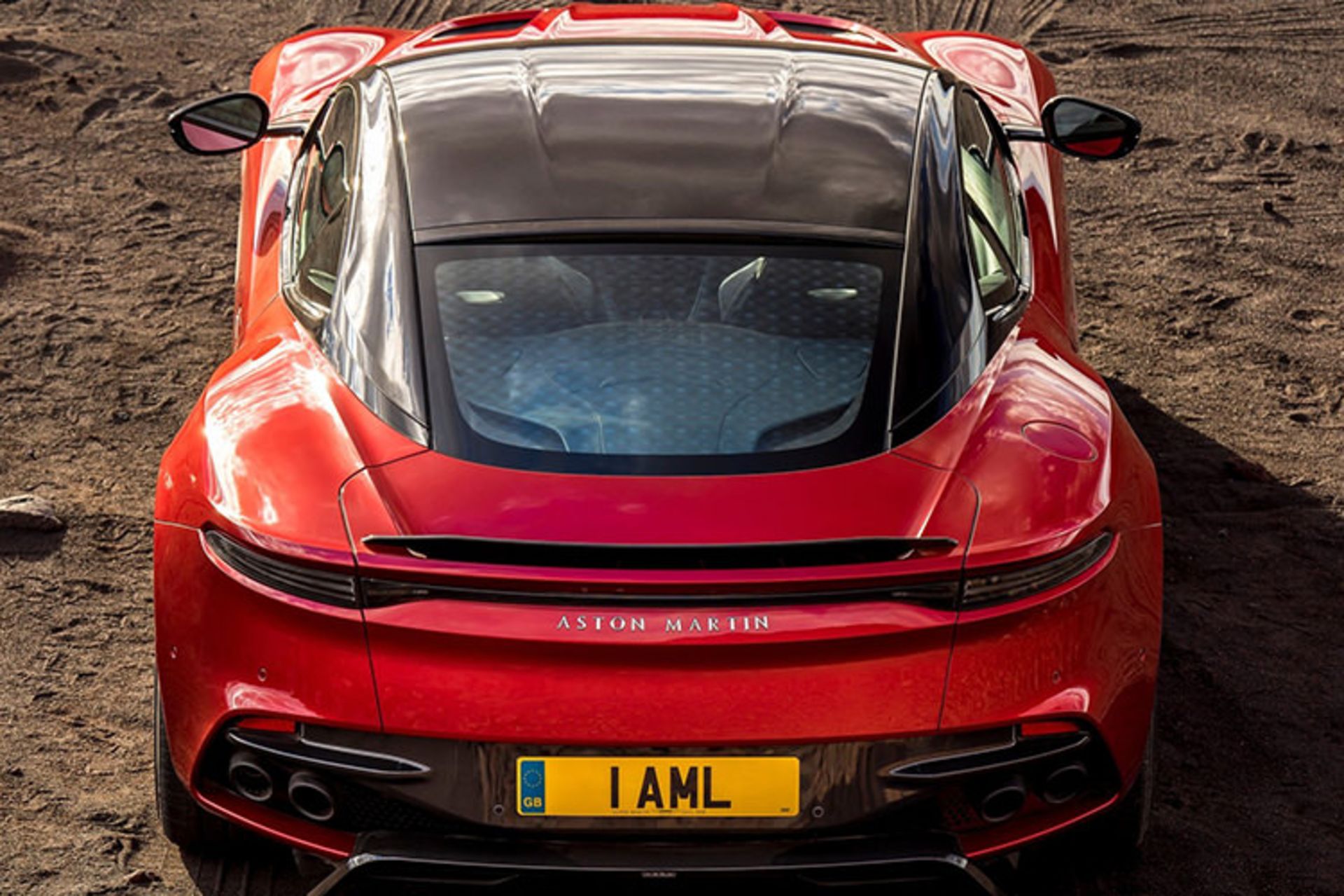 Aston Martin DBS Superleggera / استون مارتین