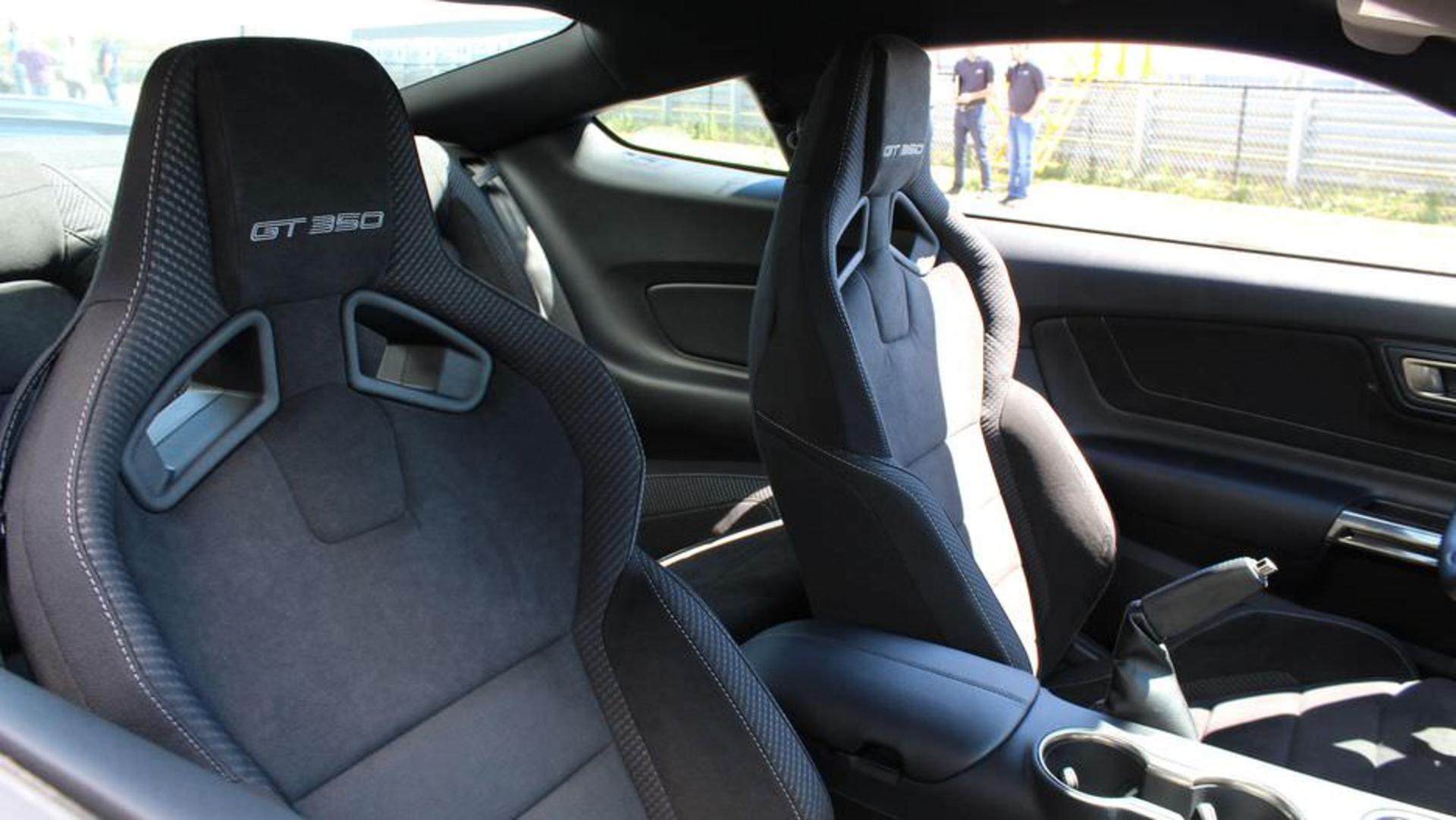 Ford Mustang Shelby GT350 / فورد موستانگ
