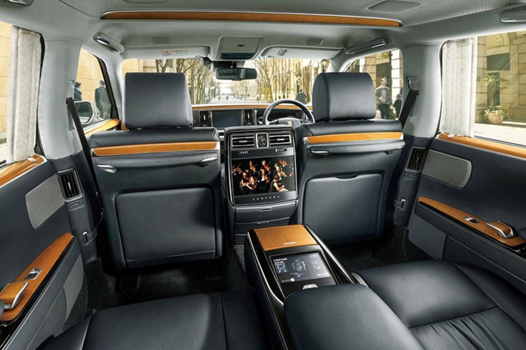 Toyota Century / تویوتا سنچوری