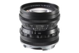 Voigtlander 50mm F1.5 Nokton	