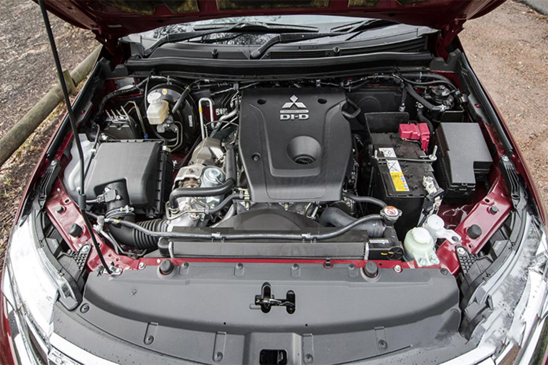 میتسوبیشی پاجیرو اسپرت GLX مدل ۲۰۱۸