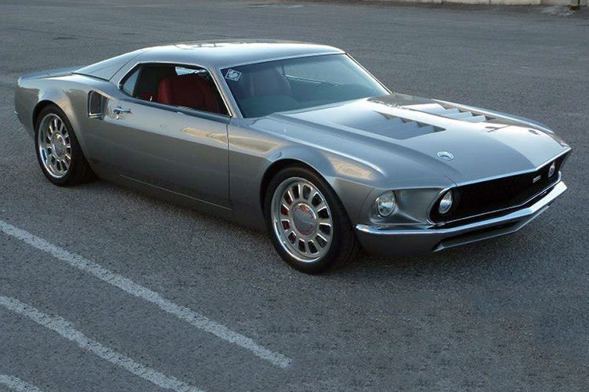 Ford Mustang Mach 40 / فورد موستانگ مک 40 