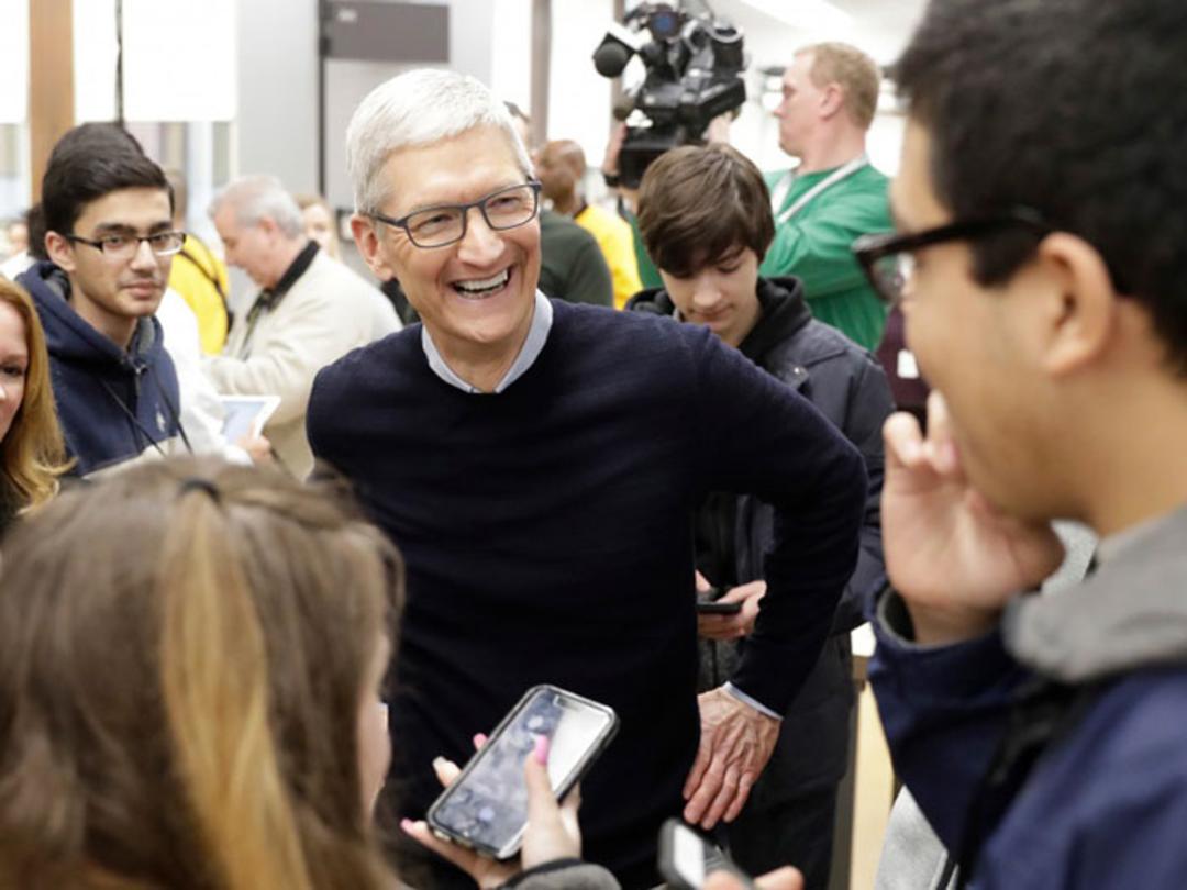 Tim Cook
