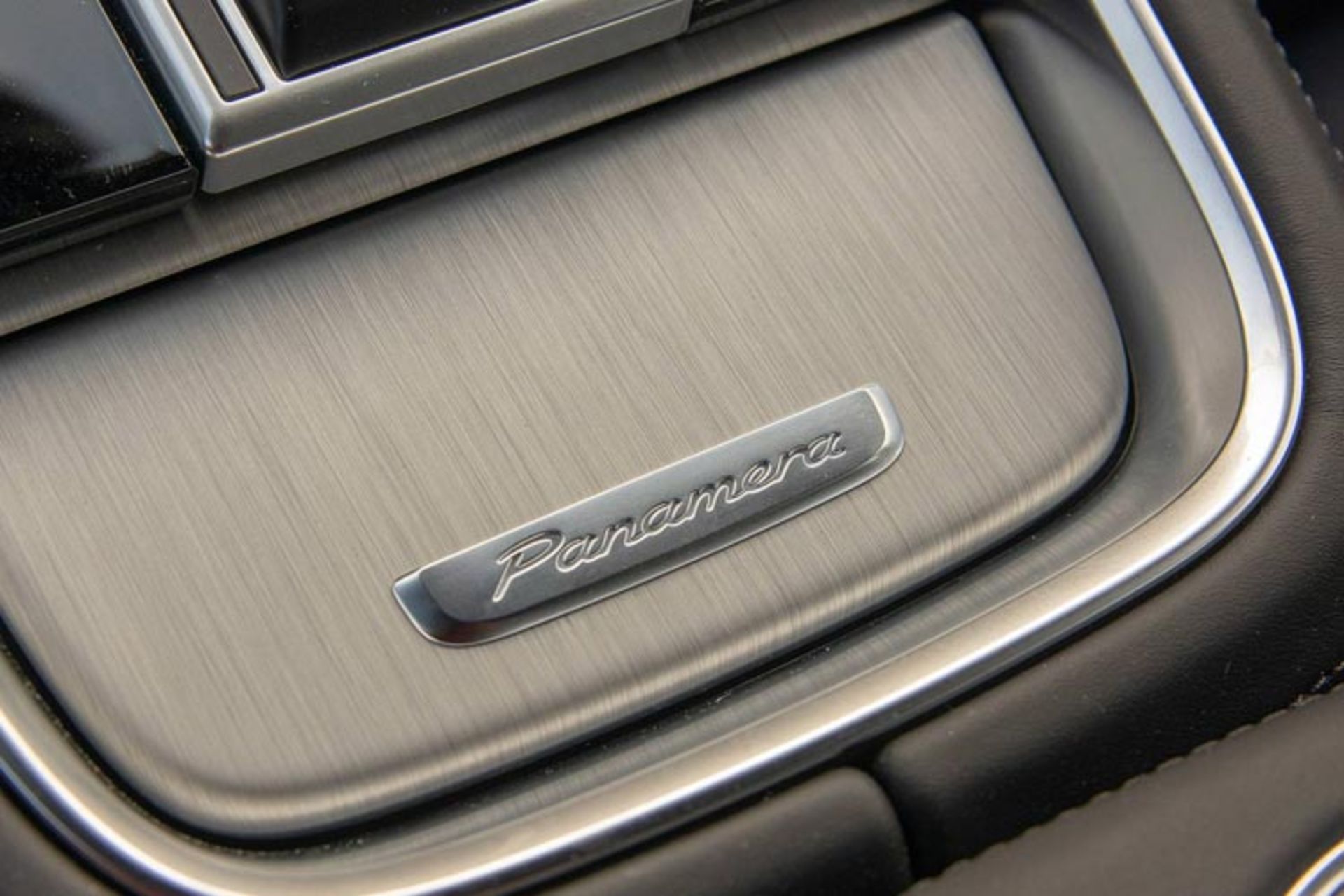 پورشه پانامرا توربو اسپرت توریزمو / Porsche Panamera Turbo Sport Turismo