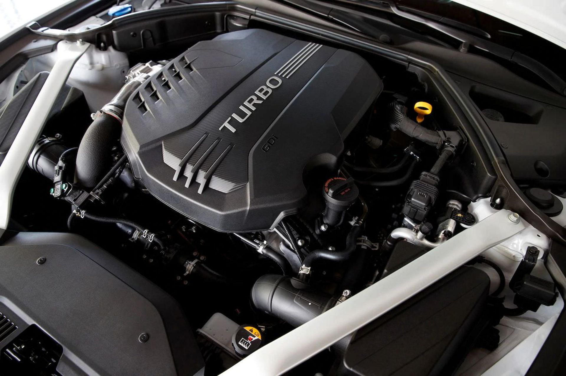 Genesis G70 / جنسیس G70