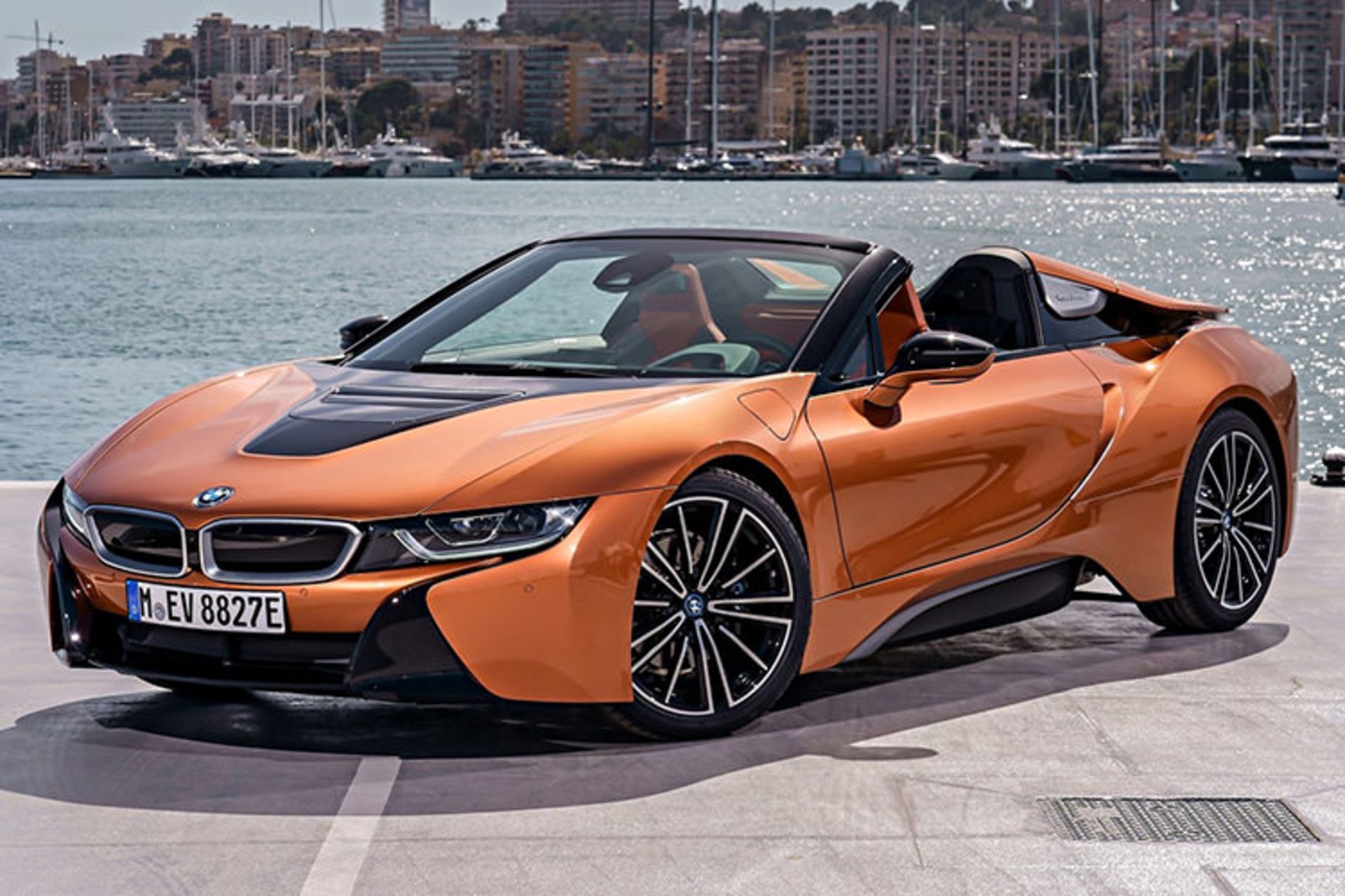 BMW i8 Roadster 2019