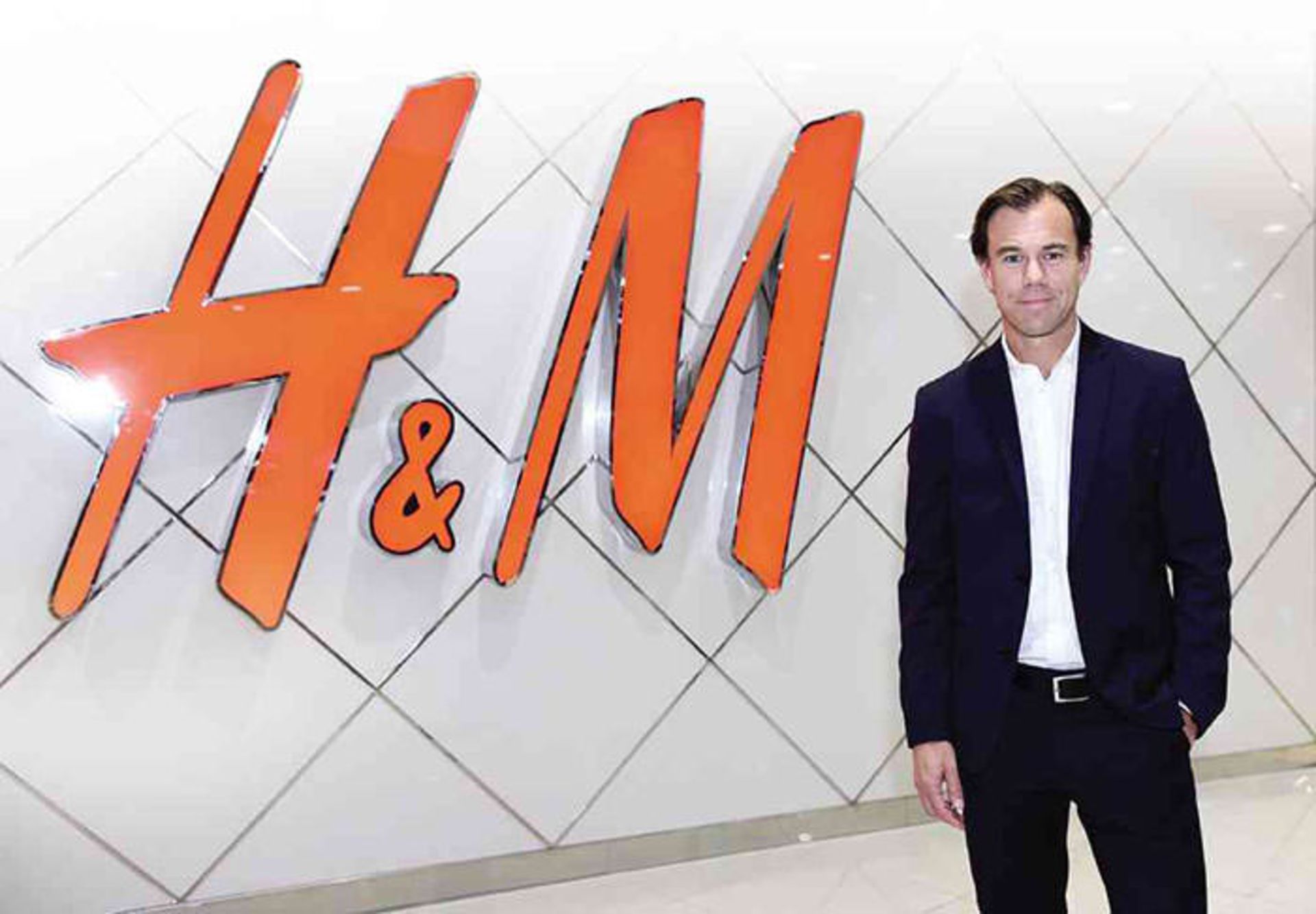 H&M