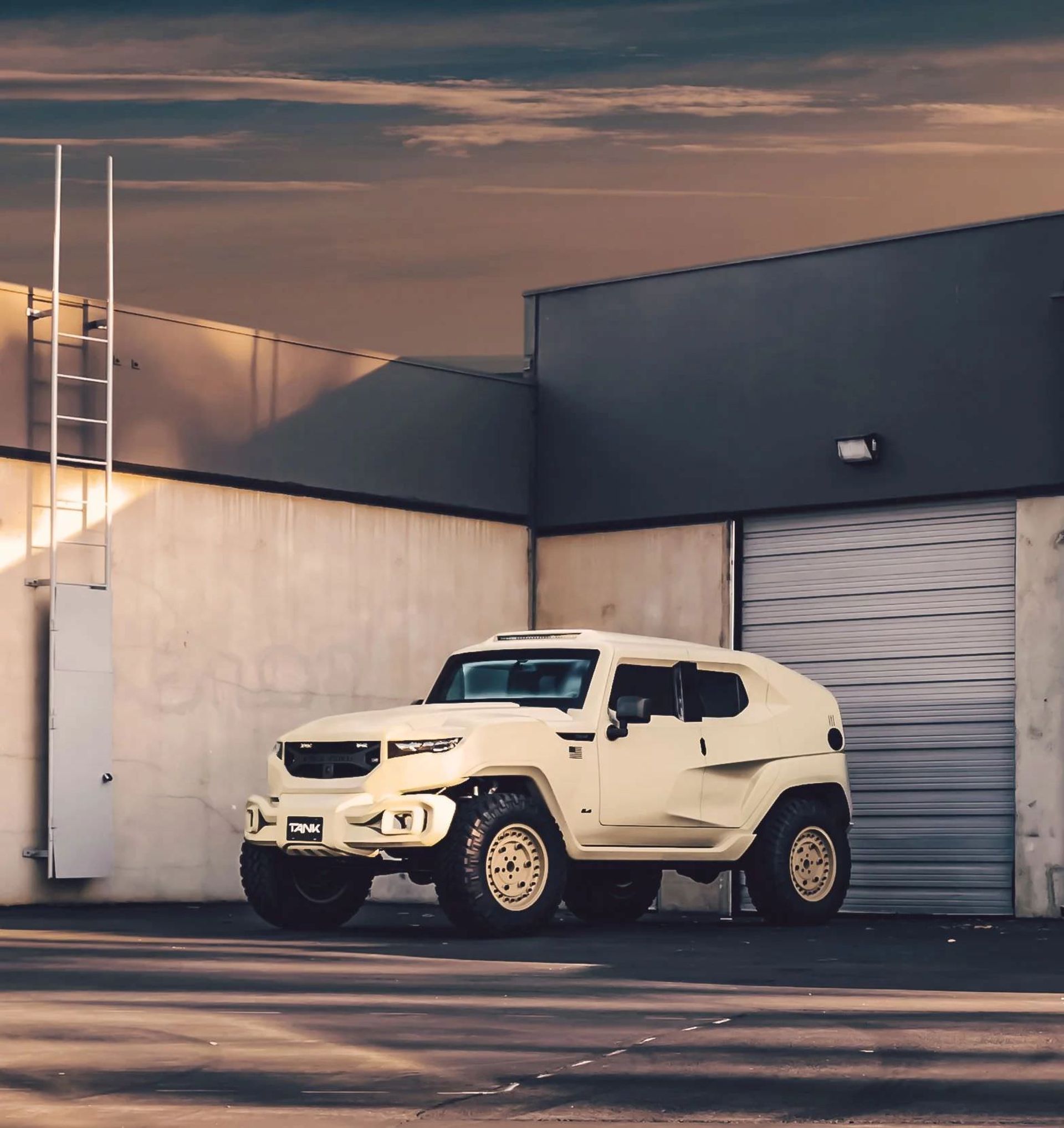 Rezvani Tank Military Edition / تانک رضوانی
