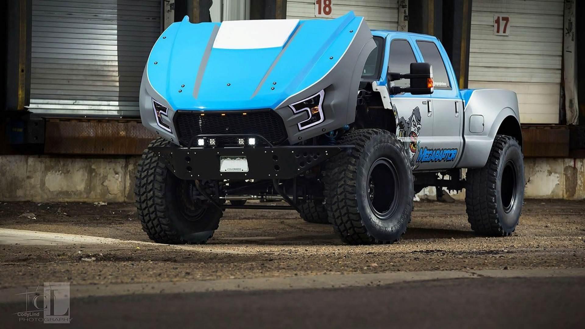 Ford F-1350 MegaRaptor
