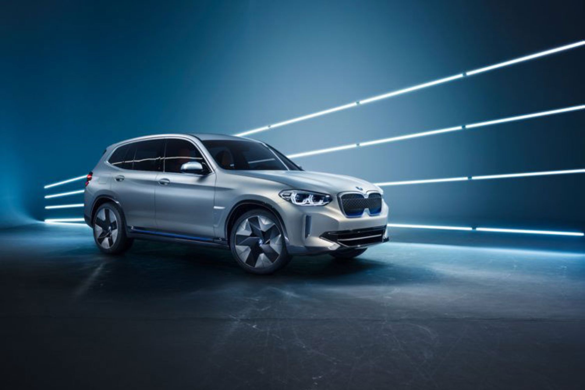BMW Great Wall MINI electric car / بی‌ام‌و گریت‌وال مینی خودروی الکتریکی