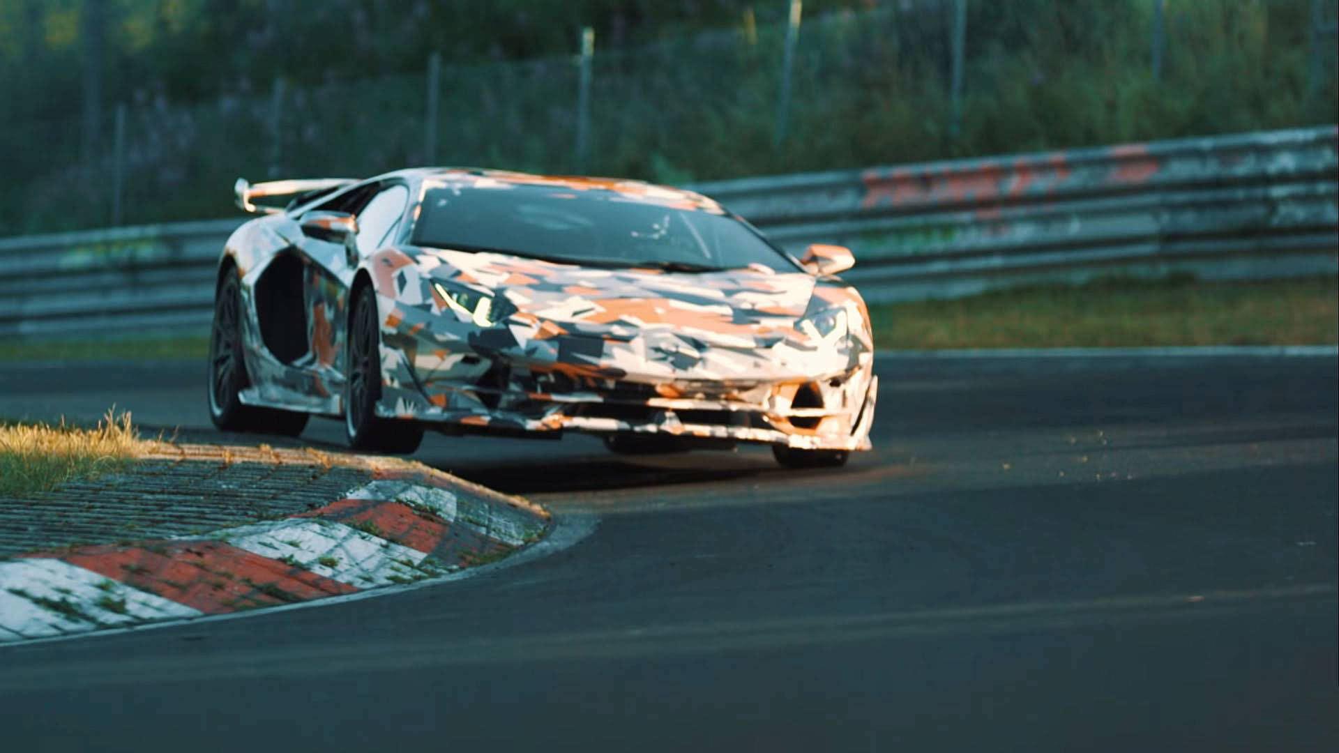 Lamborghini Aventador SVJ / سوپراسپرت لامبورگینی اونتادور SVJ 
