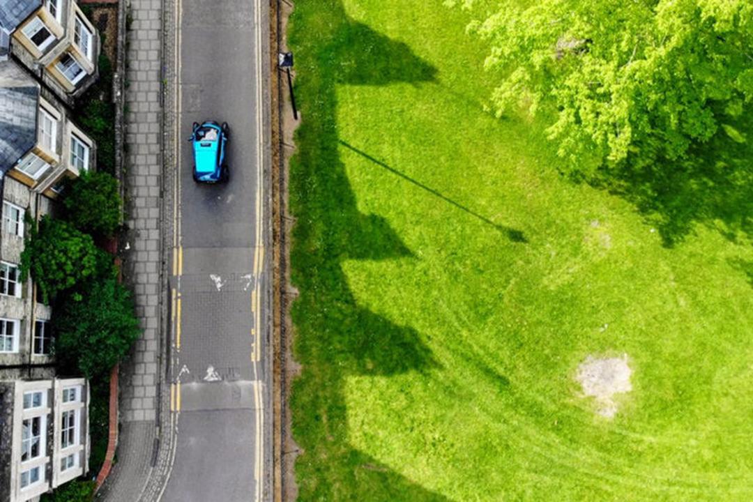 self-driving Renault Twizy / خودروی خودران رنو توئیزی