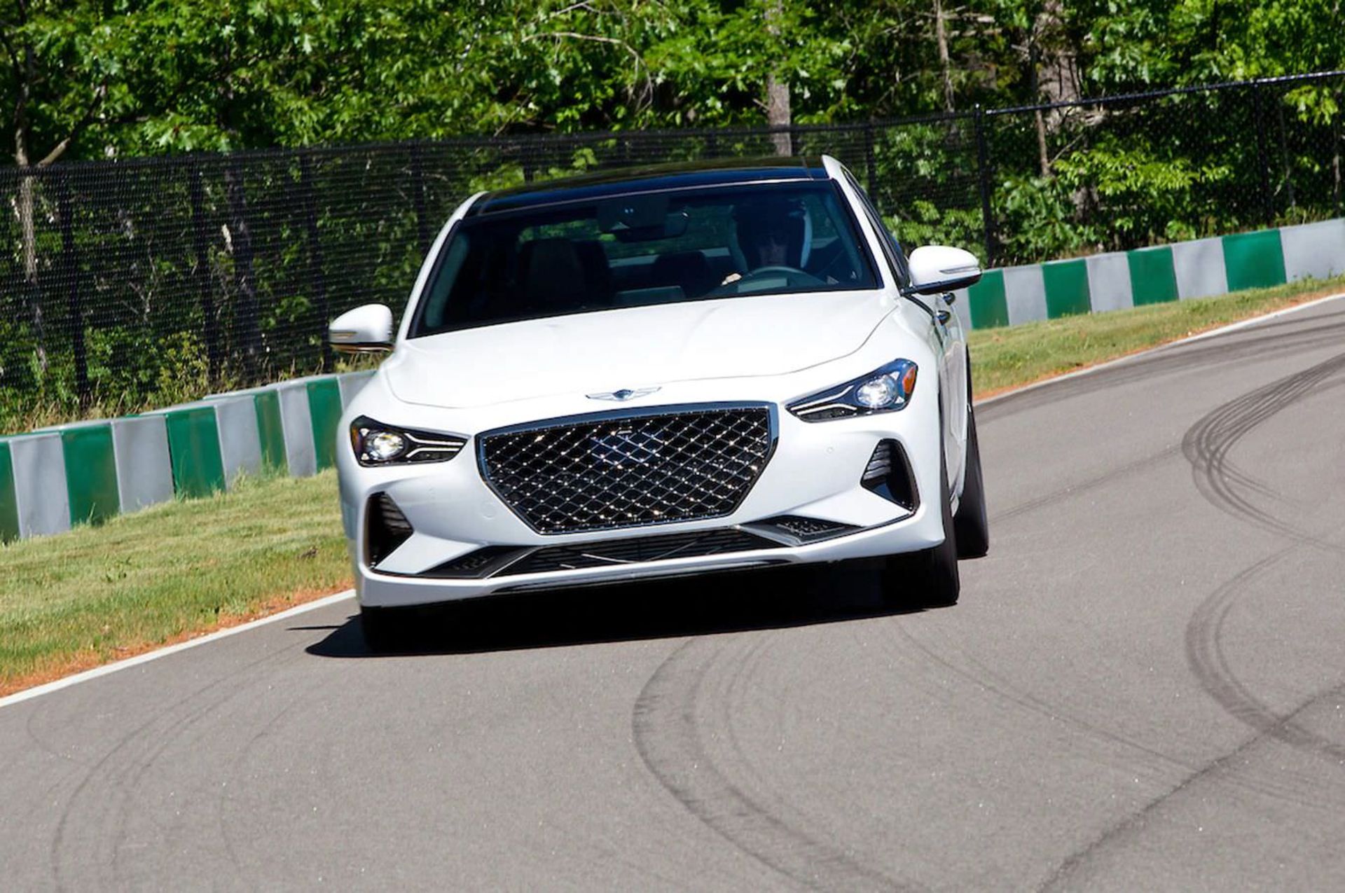 Genesis G70 / جنسیس G70