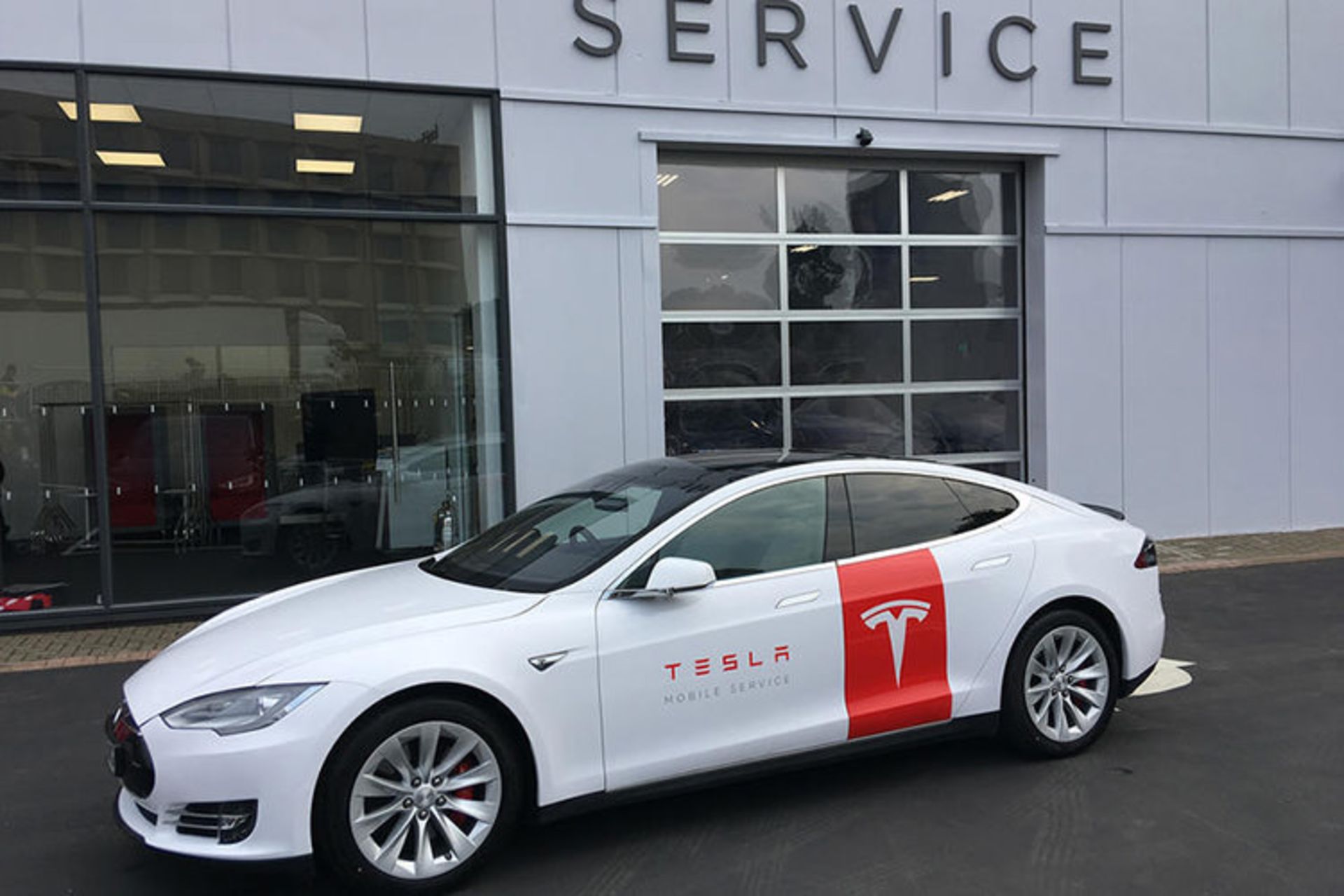Tesla / تسلا