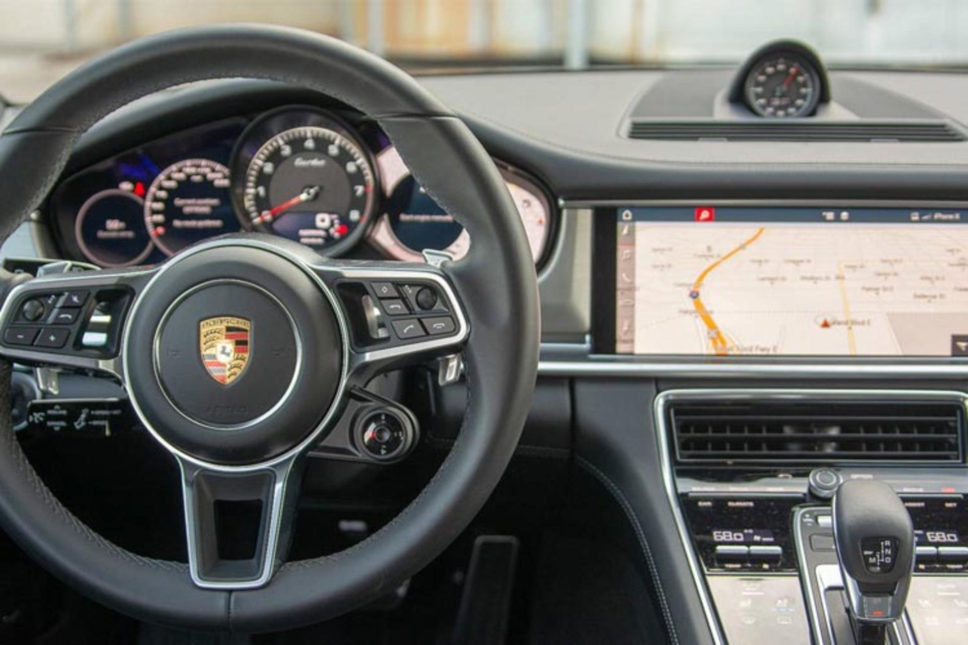 پورشه پانامرا توربو اسپرت توریزمو / Porsche Panamera Turbo Sport Turismo