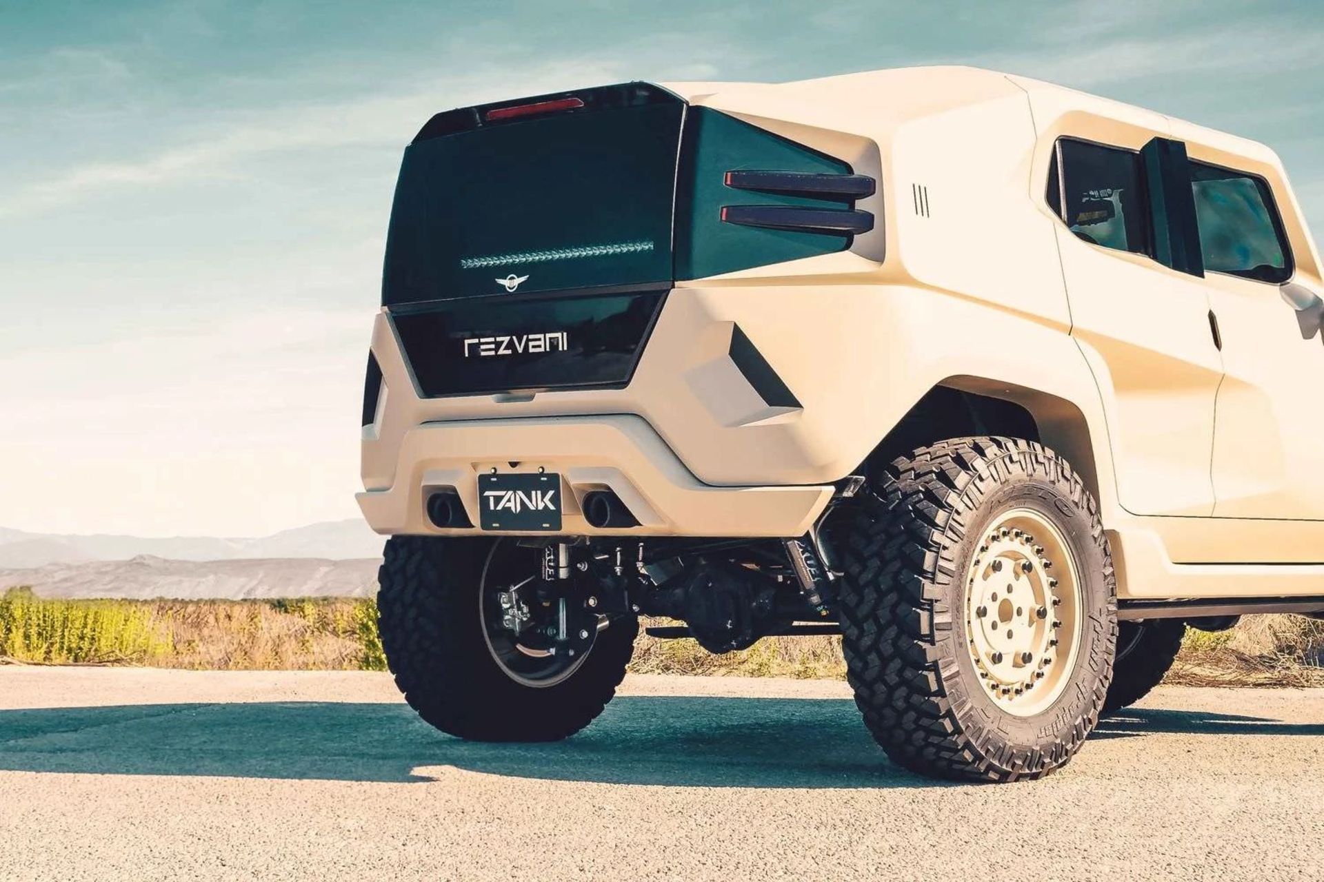 Rezvani Tank Military Edition / تانک رضوانی