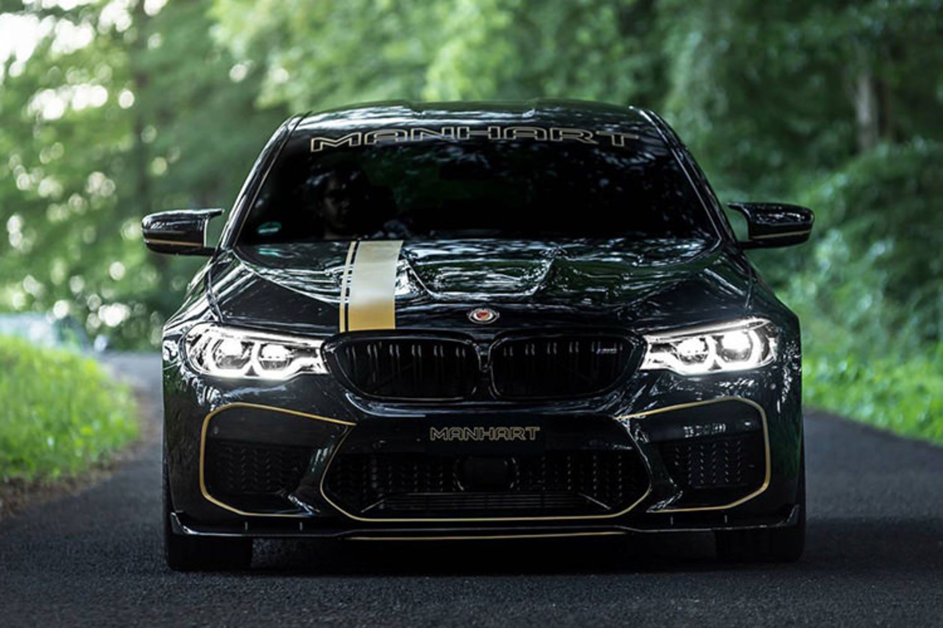 BMW M5 Manhart / بی ام و 