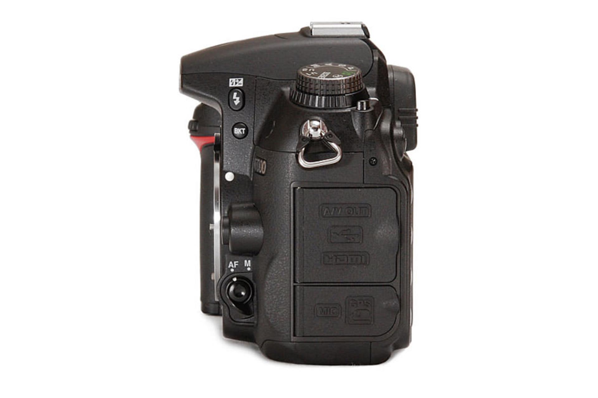 Nikon D7000	