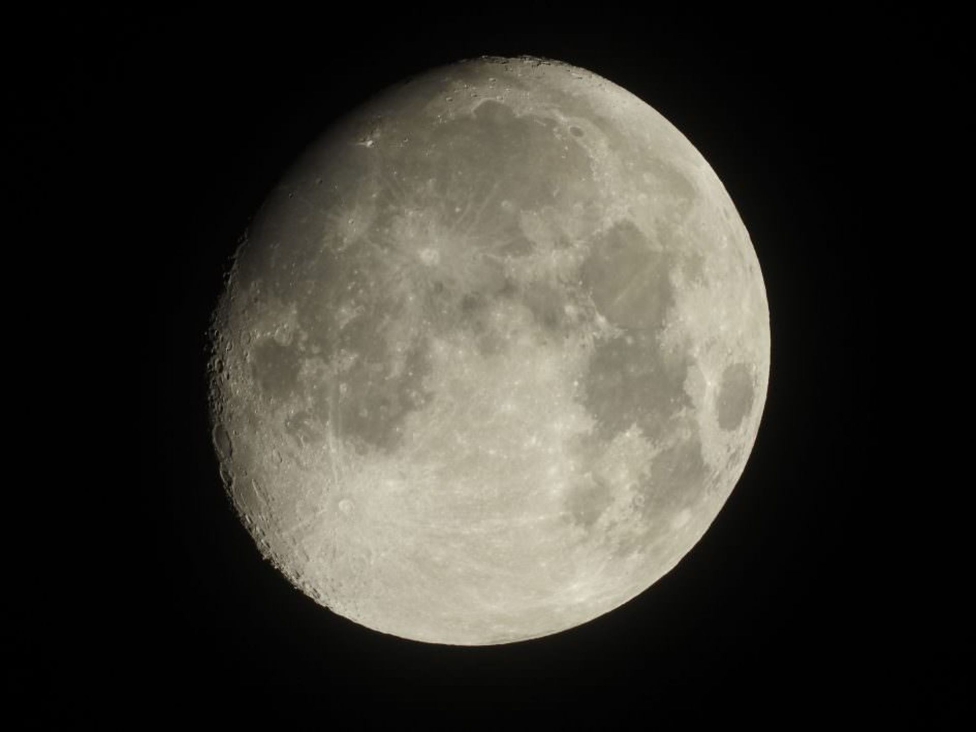 نمونه تصاویر دوربین نیکون P1000