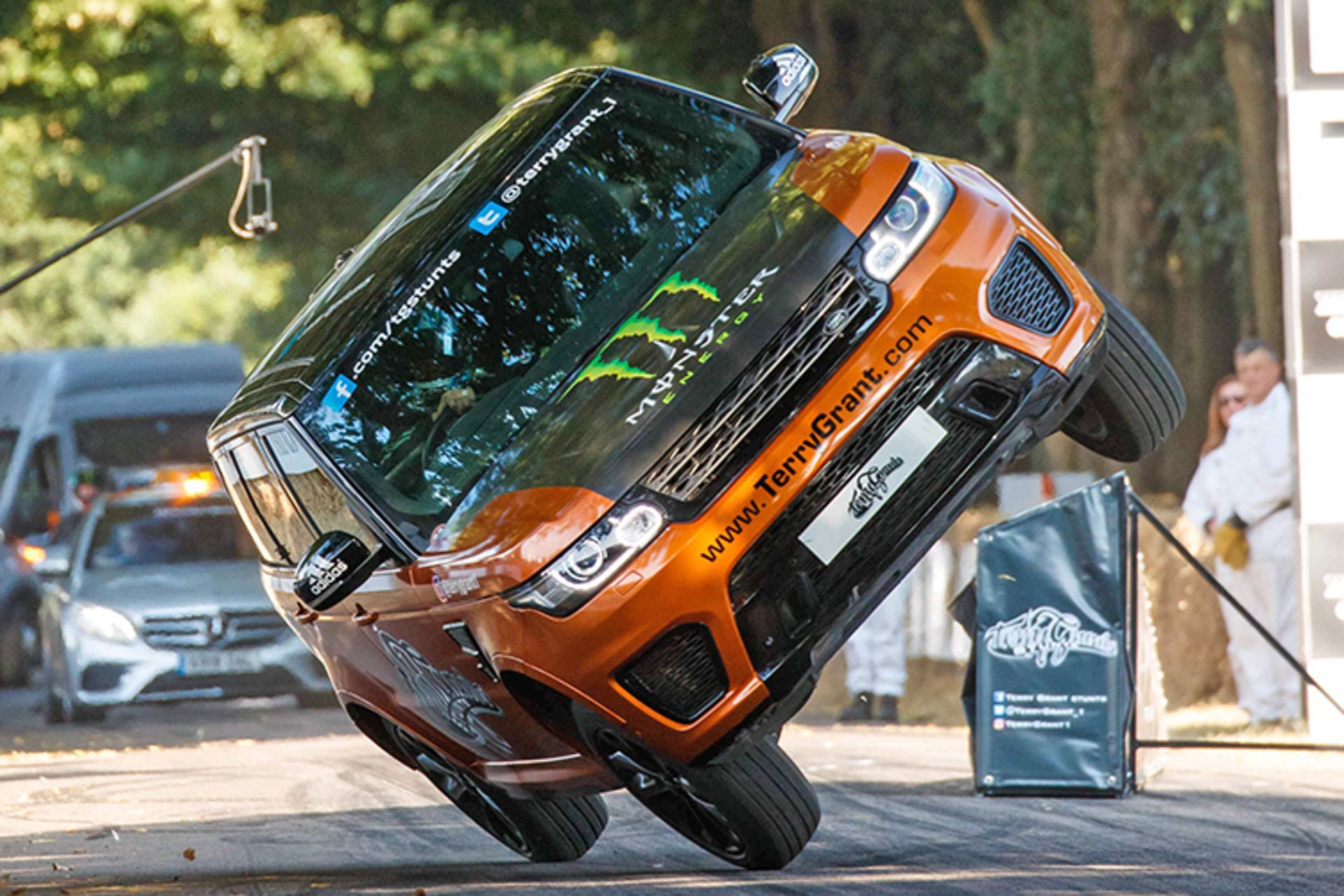 driving on two wheels   Range Rover