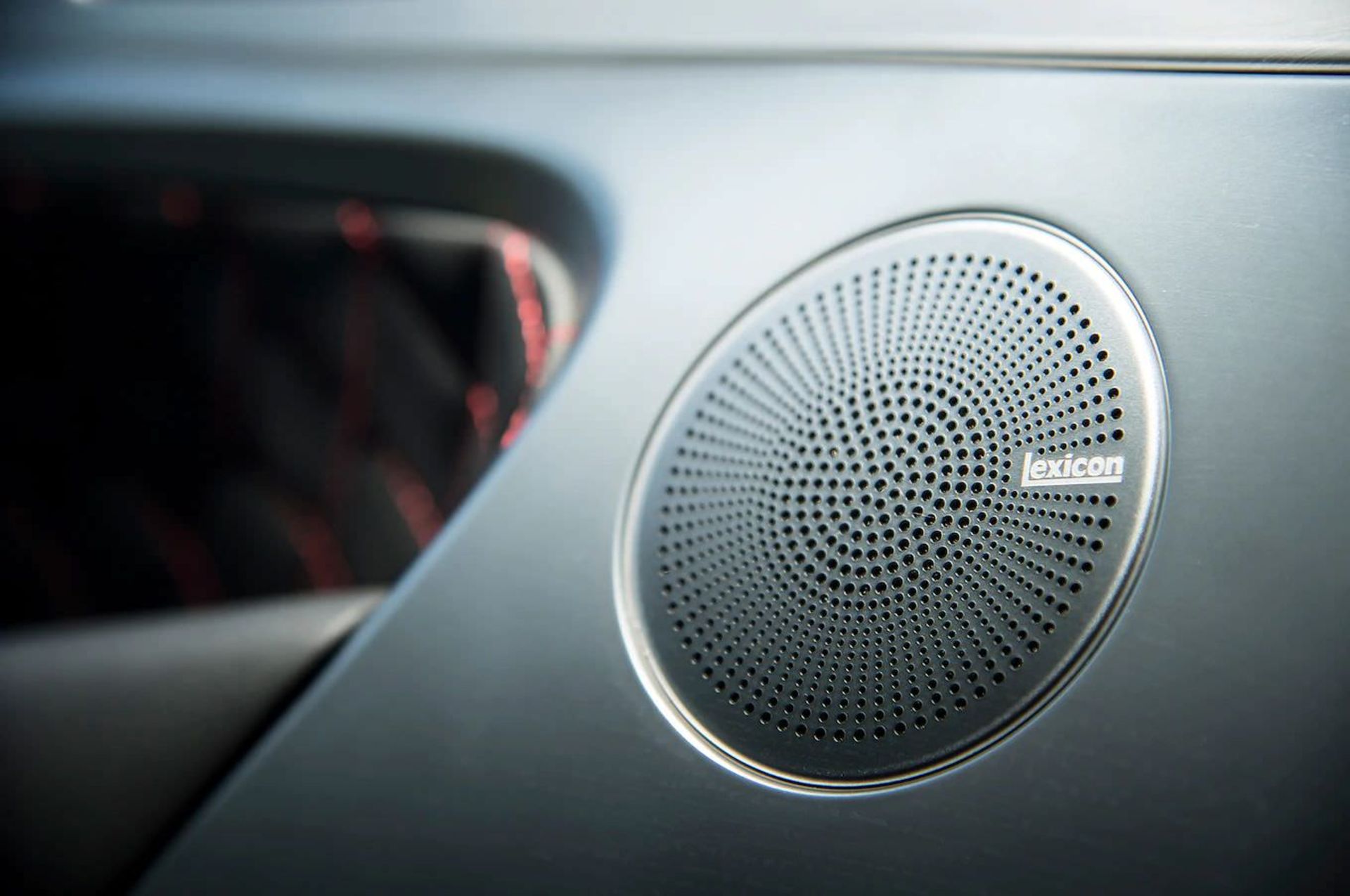 Genesis G70 / جنسیس G70