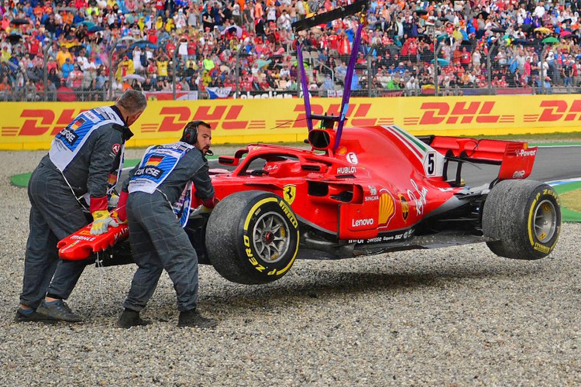 f1 2018 vettle crash 