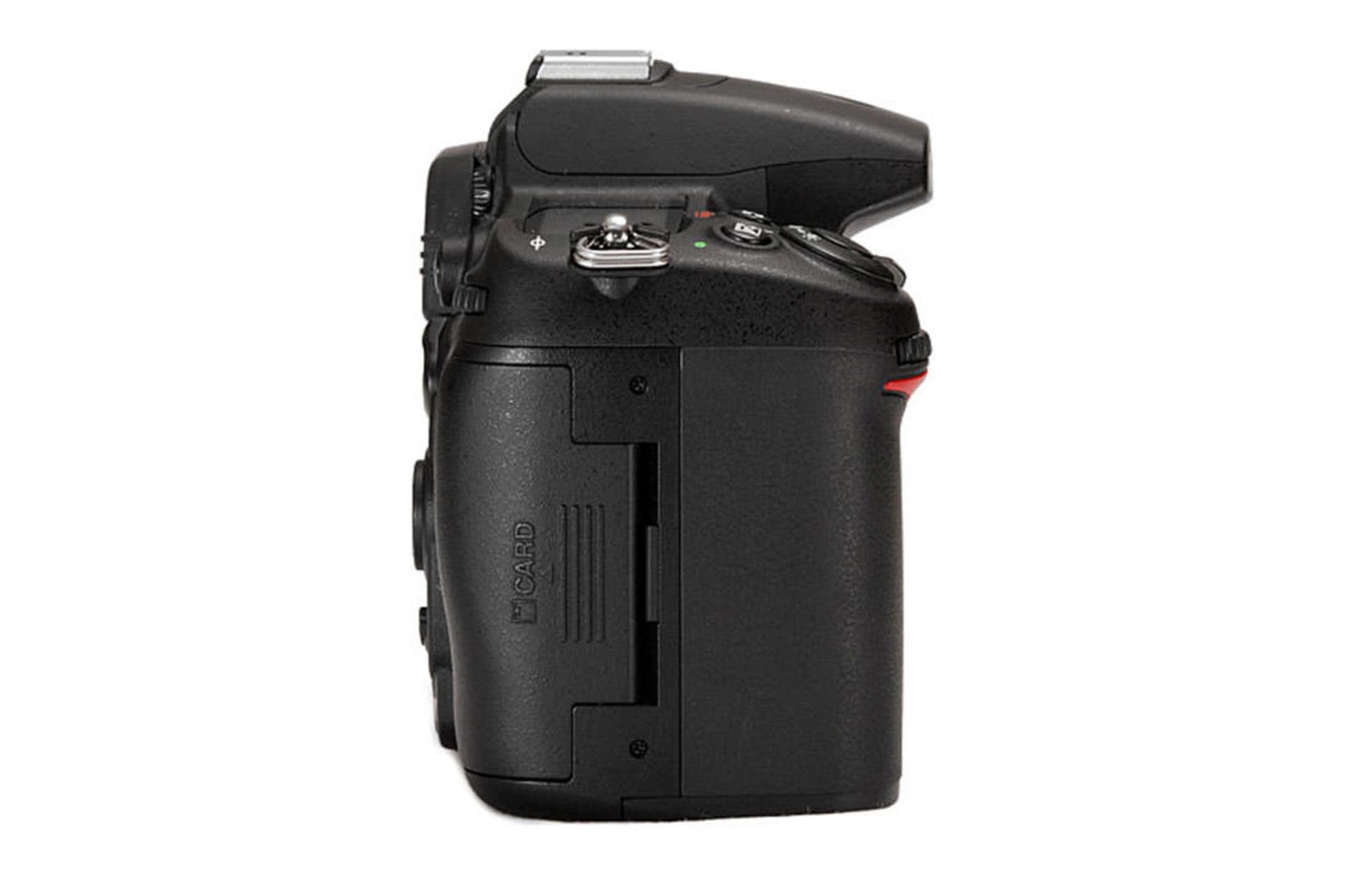 Nikon D7000	