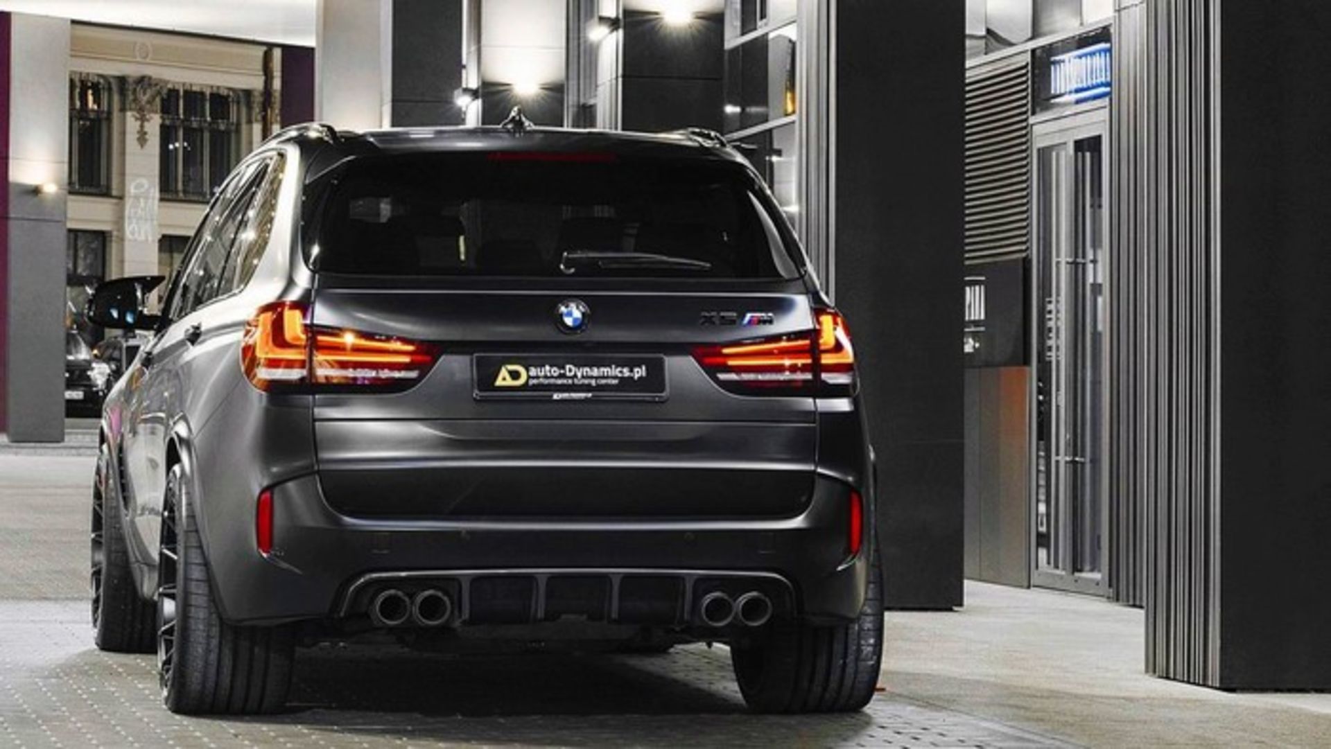 BMW X5 M Auto Dynamics
