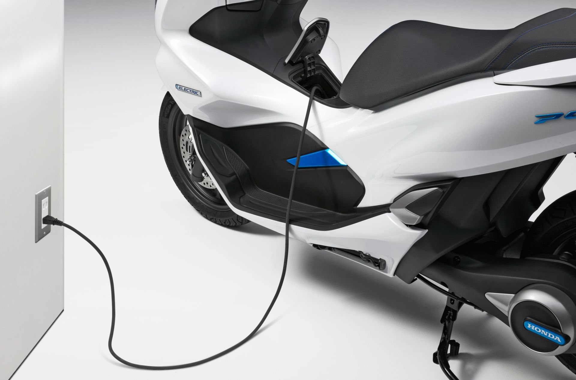 Honda PCX Hybrid / اسکوتر هوندا PCX هیبرید