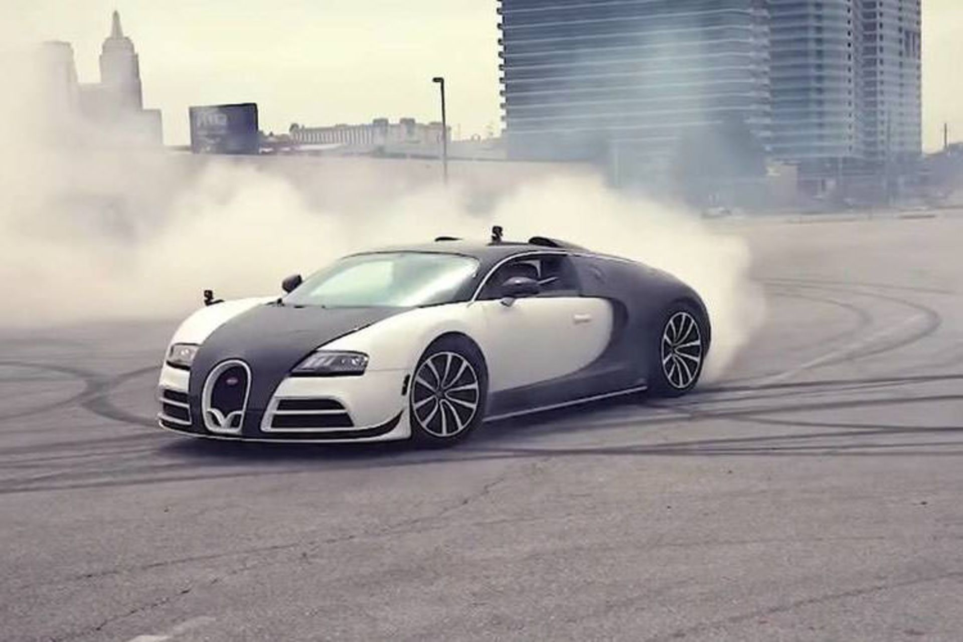Bugatti Veyron / ابرخودرو بوگاتی ویرون سوپراسپرت
