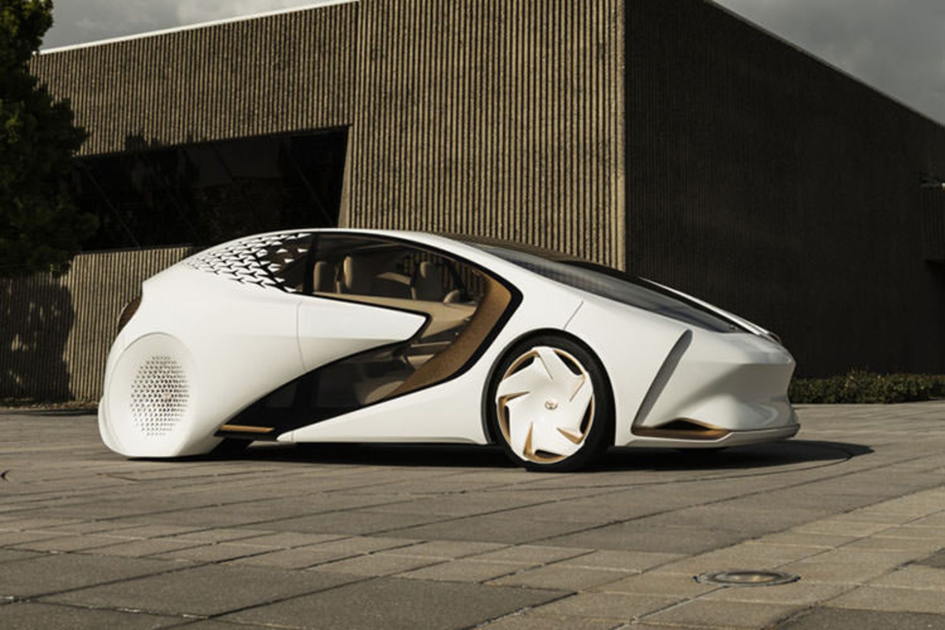 Toyota self-driving car / خودروی خودران تویوتا