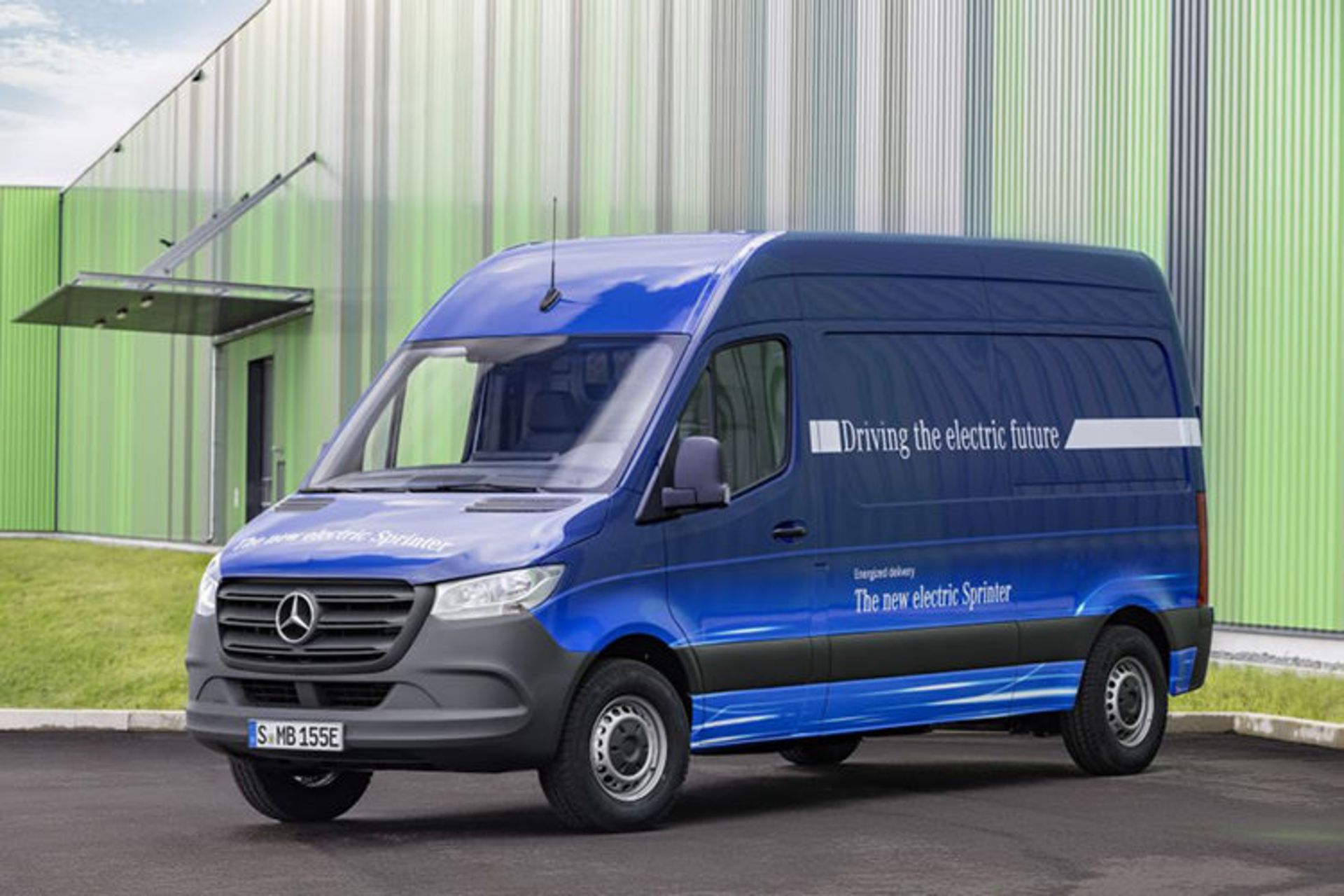Mercedes-Benz electric van / ون الکتریکی مرسدس بنز