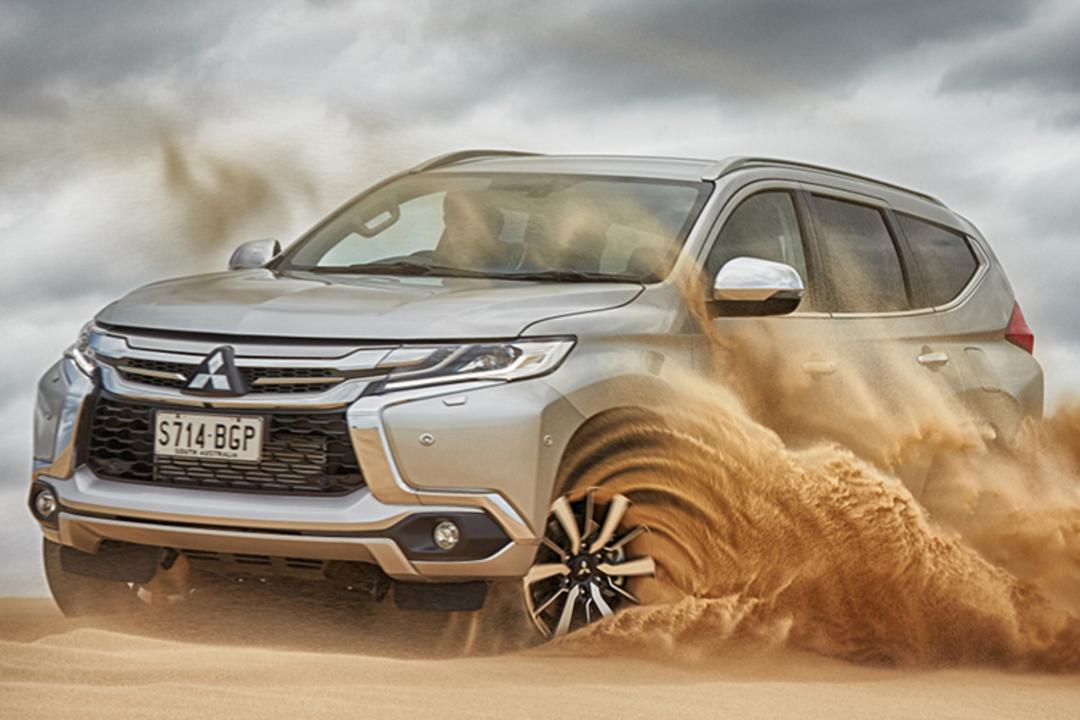 mitsubishi pajero sport glx