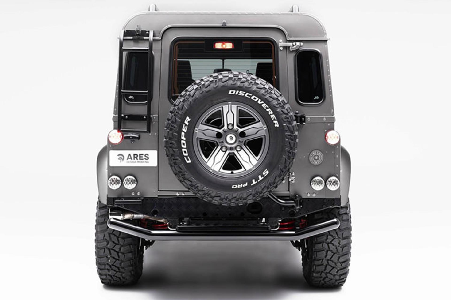 Land Rover Defender / شاسی‌بلند آف‌رود لندرور دیفندر