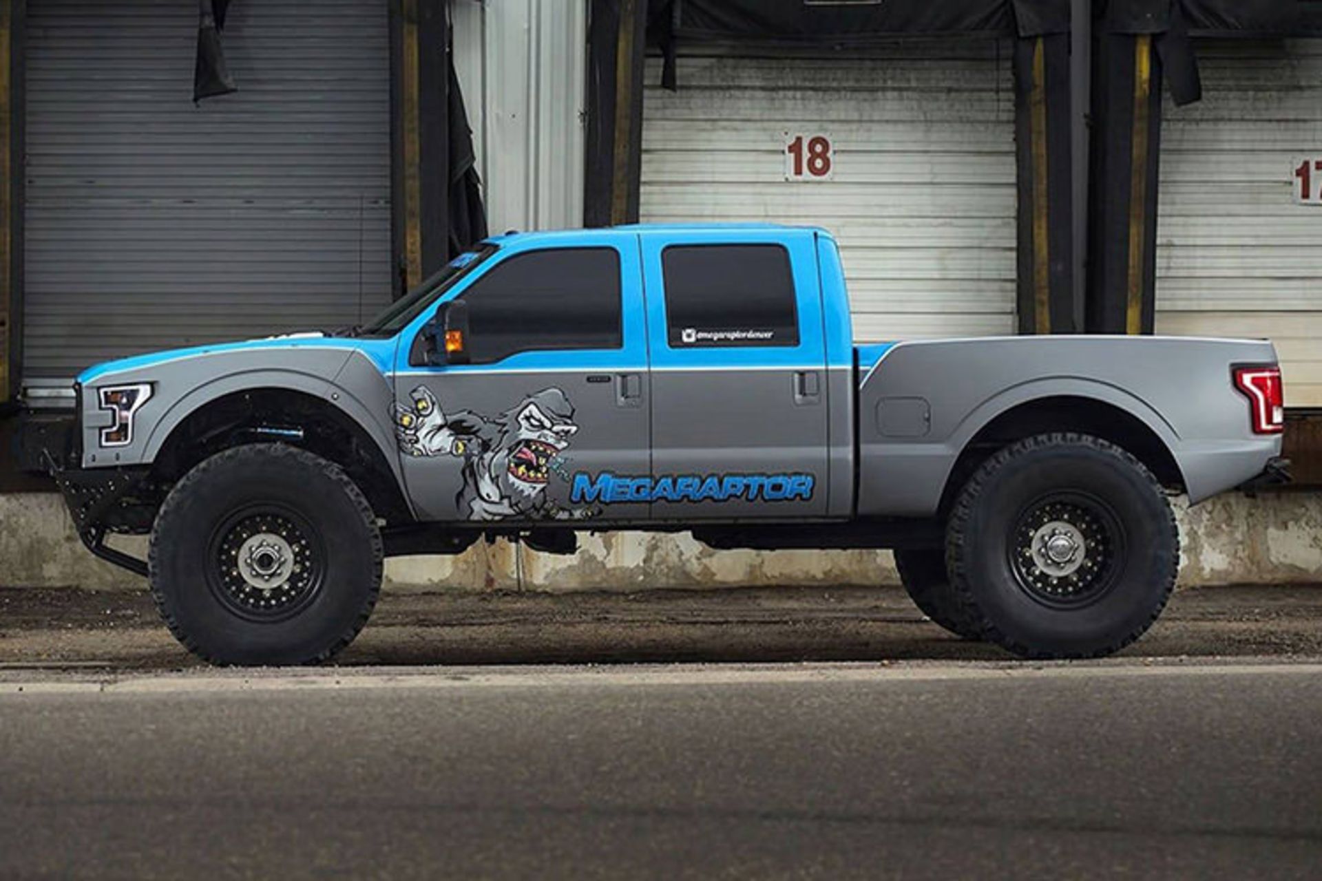 Ford F-1350 MegaRaptor
