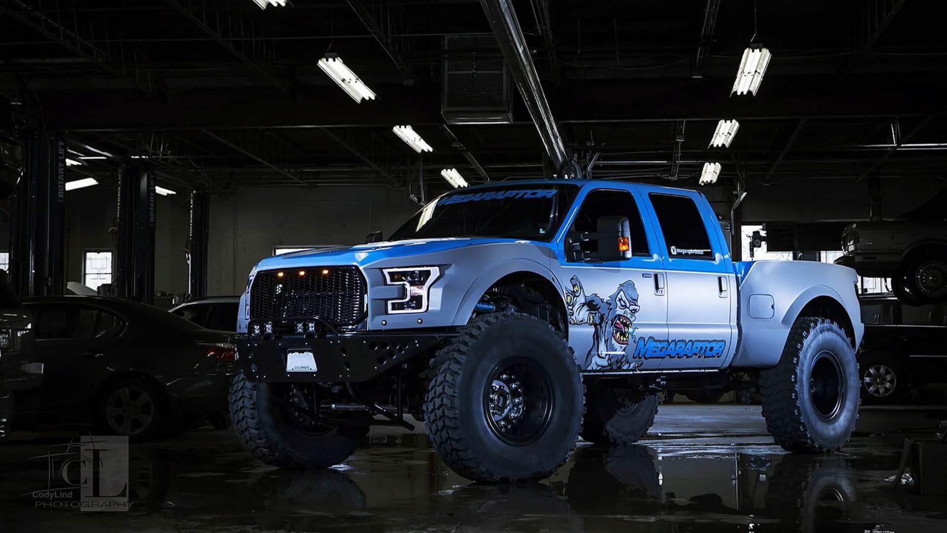 Ford F-1350 MegaRaptor