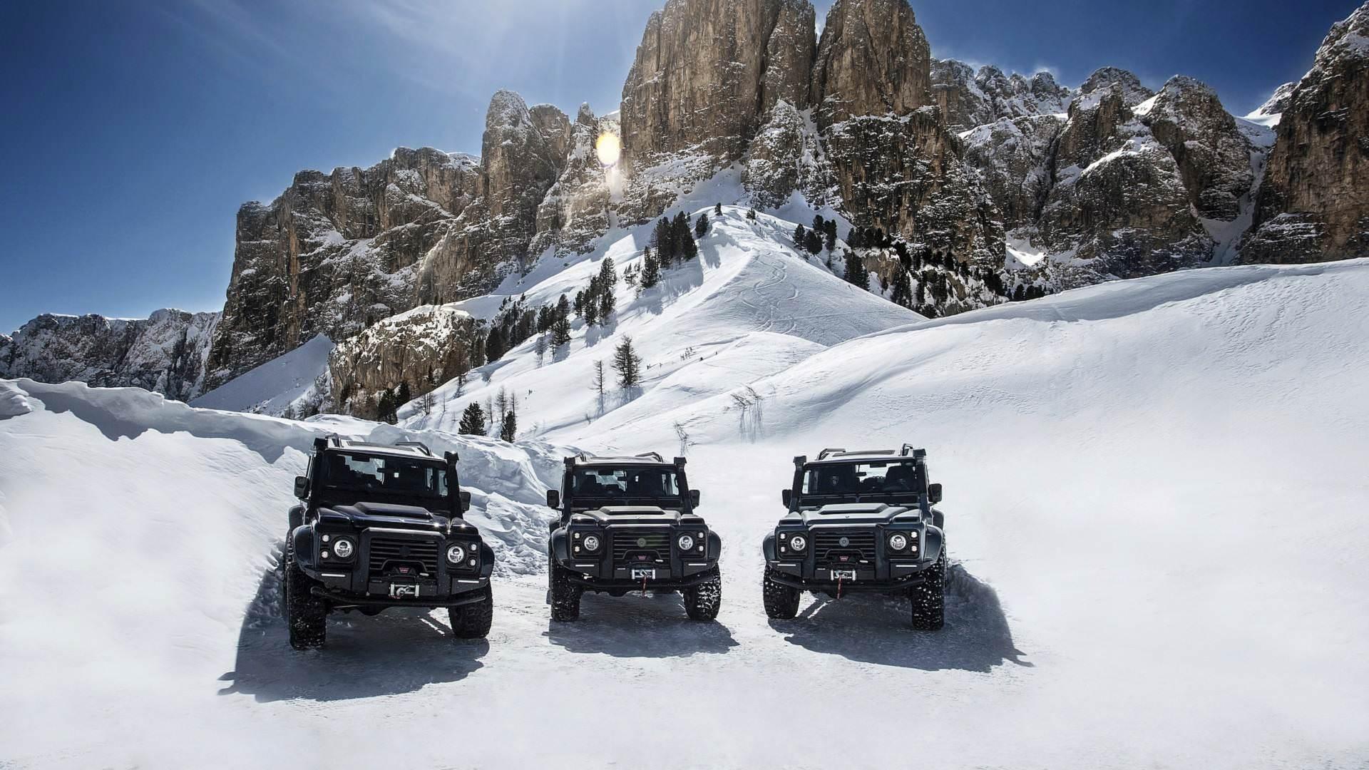 Land Rover Defender / شاسی‌بلند آف‌رود لندرور دیفندر