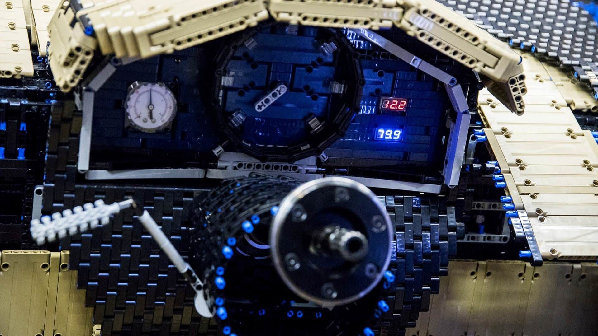 بوگاتی شیرون لگو / Bugatti Chiron Lego
