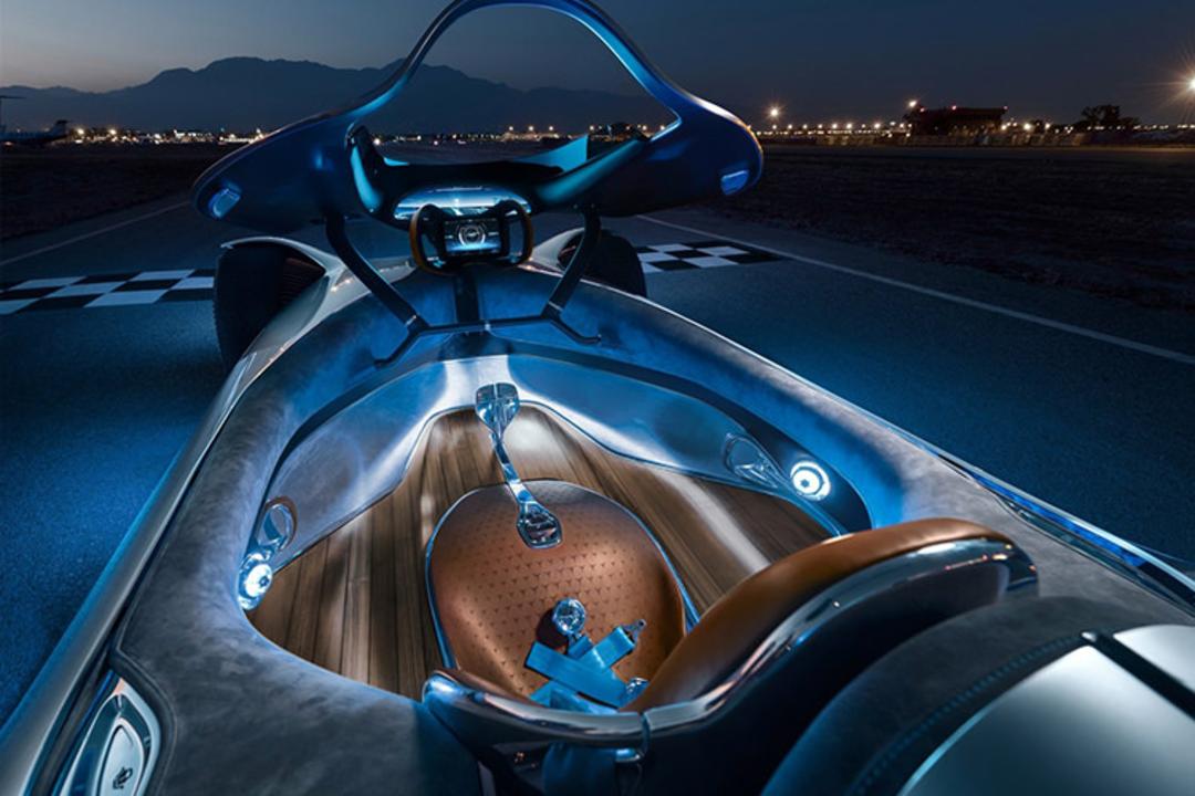 Mercedes Benz EQ Silver Arrow Concept