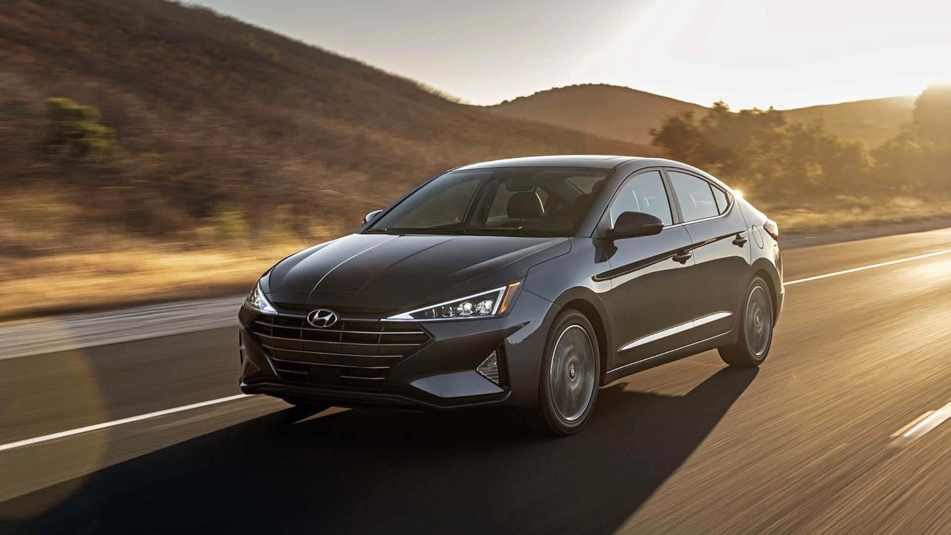 2019 Hyundai Elantra / سدان هیوندای النترا 2019