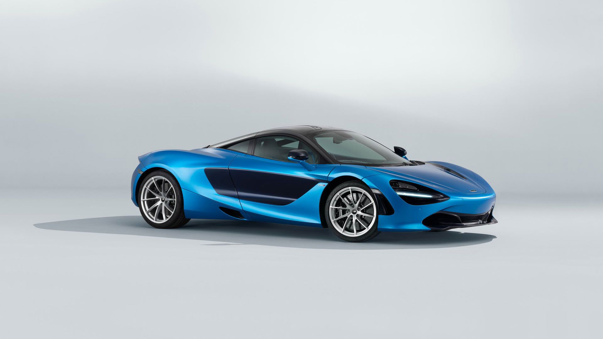 McLaren 720S / خودروی سوپراسپرت مک‌لارن 720S