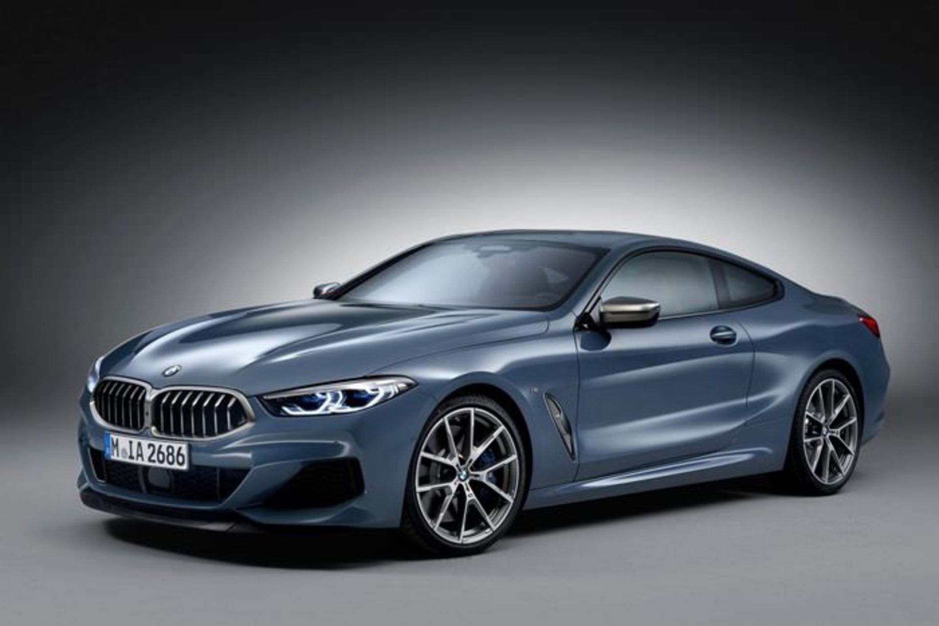 بی‌ام‌و سری ۸