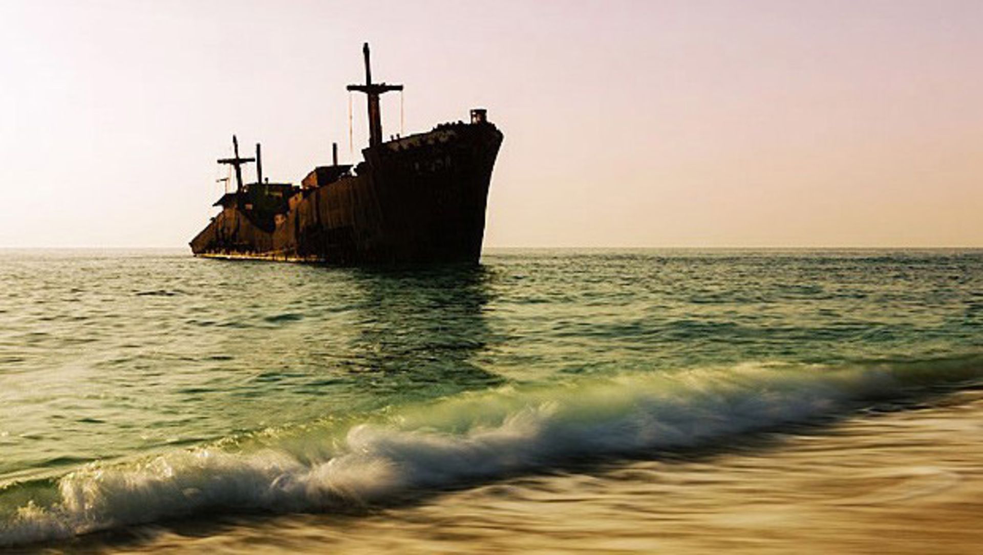 تور لحظه آخر